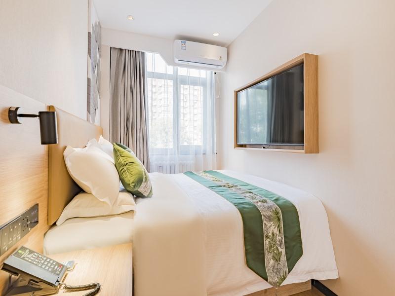 Double King Size Bed