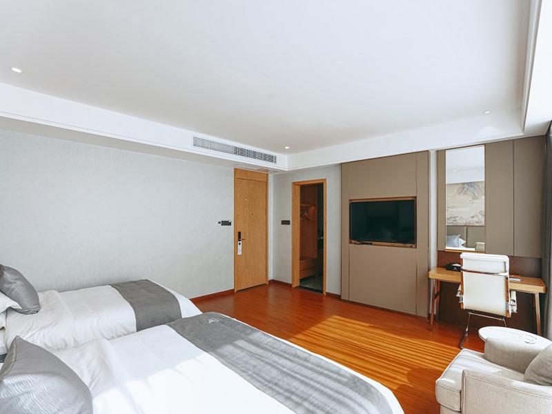 Family Room Standard