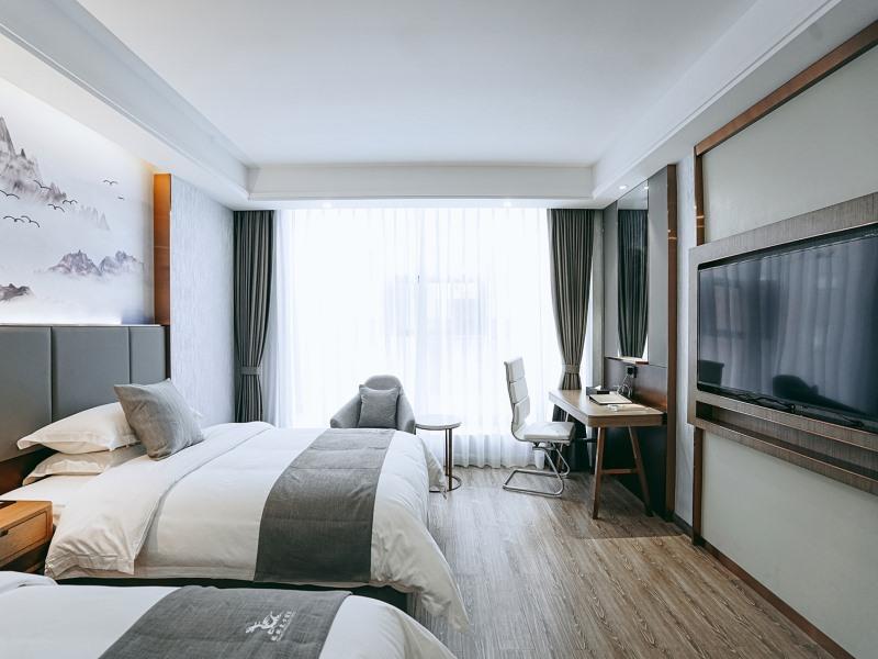 Family Room Standard