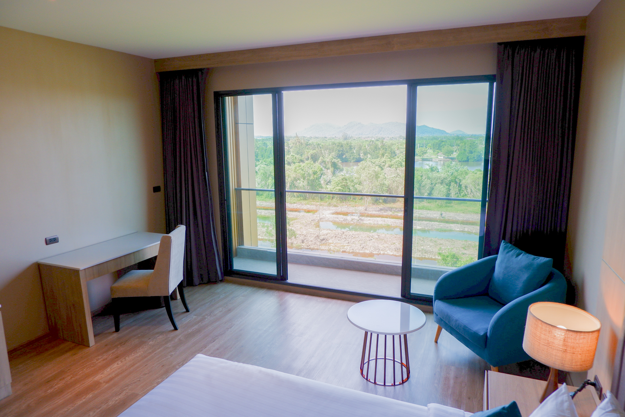 Double Deluxe with Views