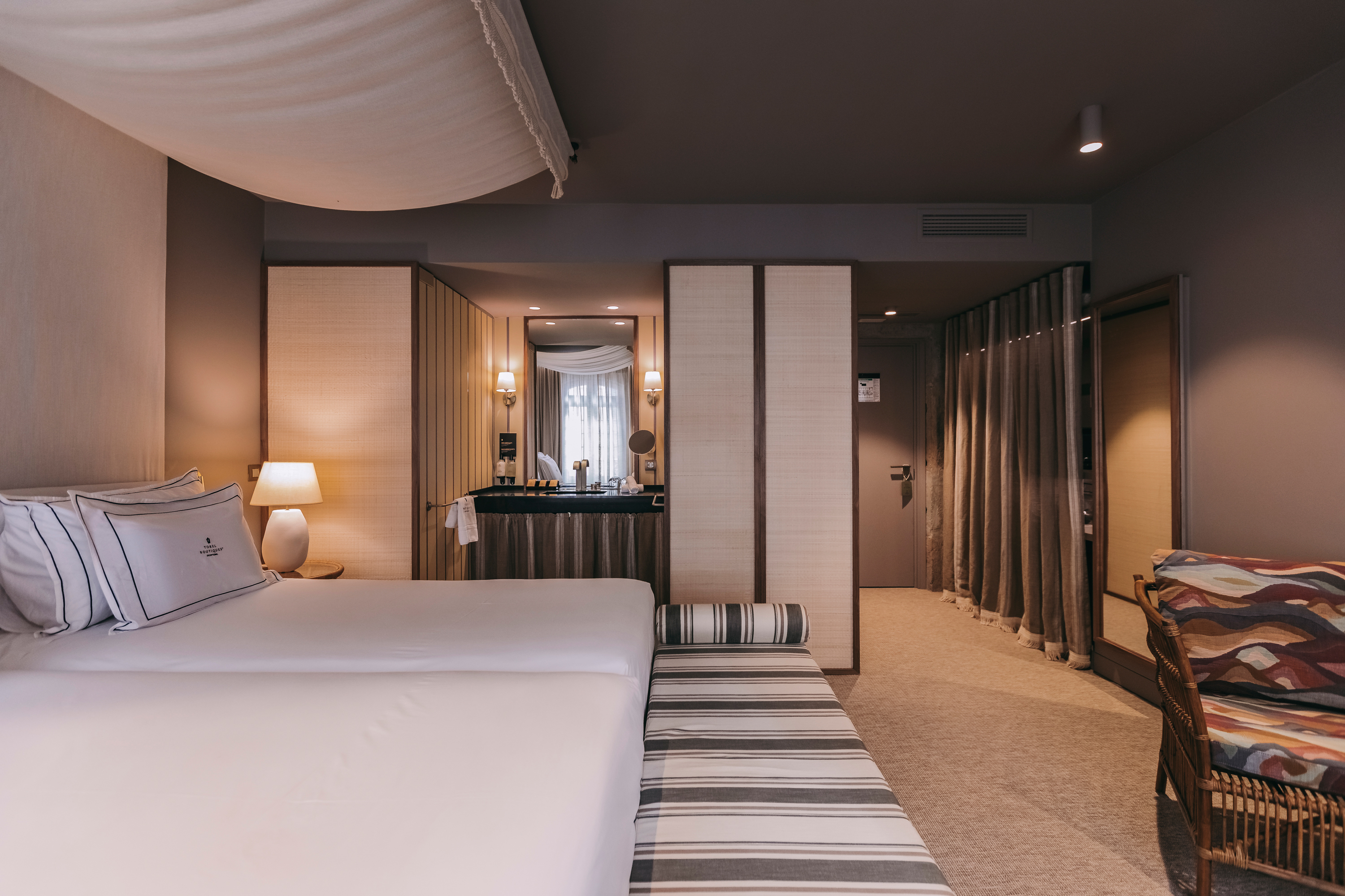 Double Executive Superior