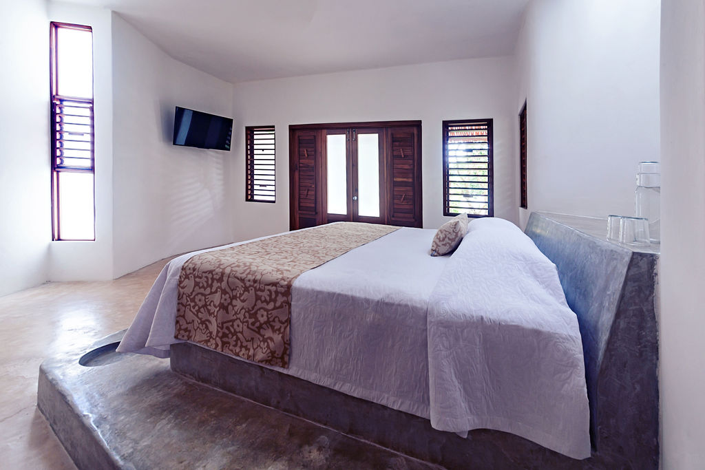 Suite Deluxe King Bed