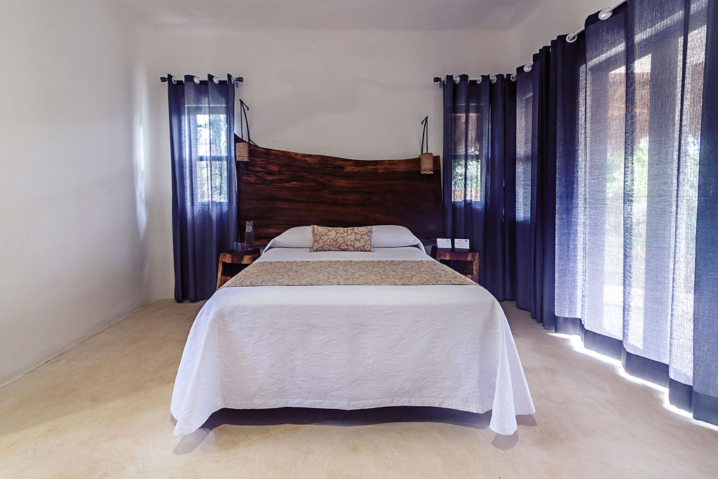 Room Deluxe Queen Bed