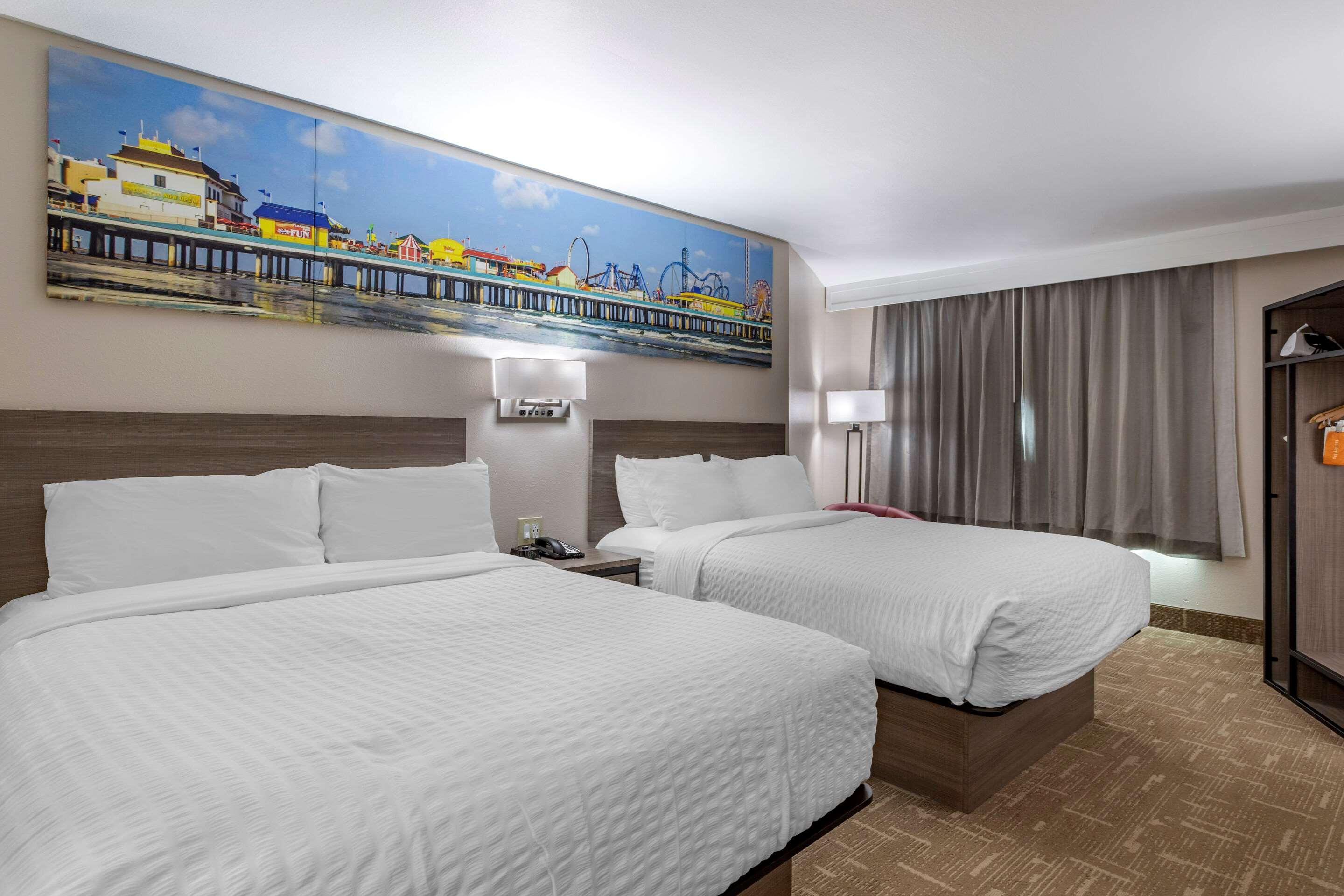 Room Accessible-two Queen Beds