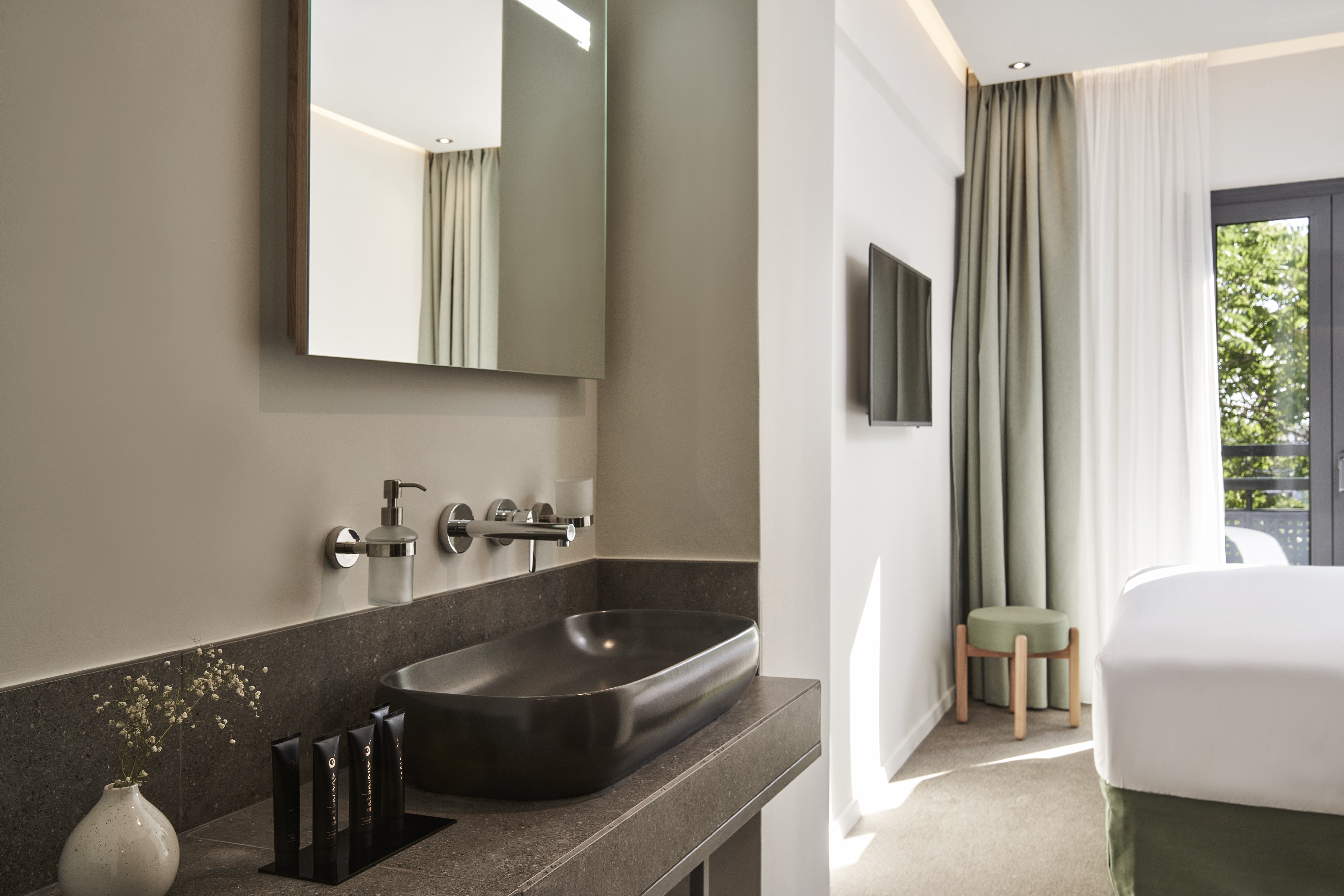 Double or Twin Standard