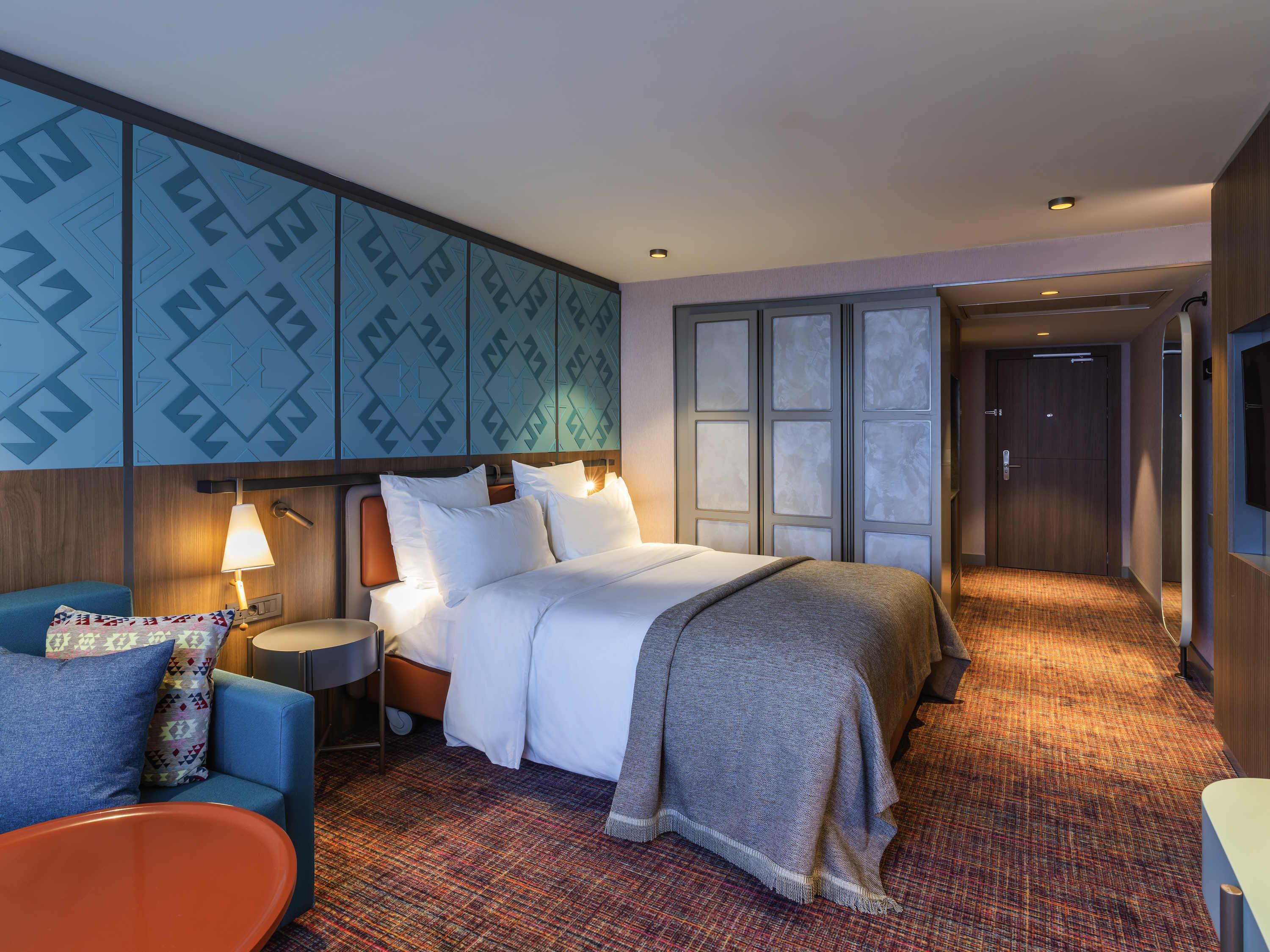 Double Superior Queen Bed