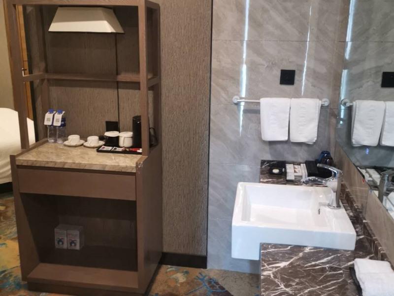 Double King Size Bed