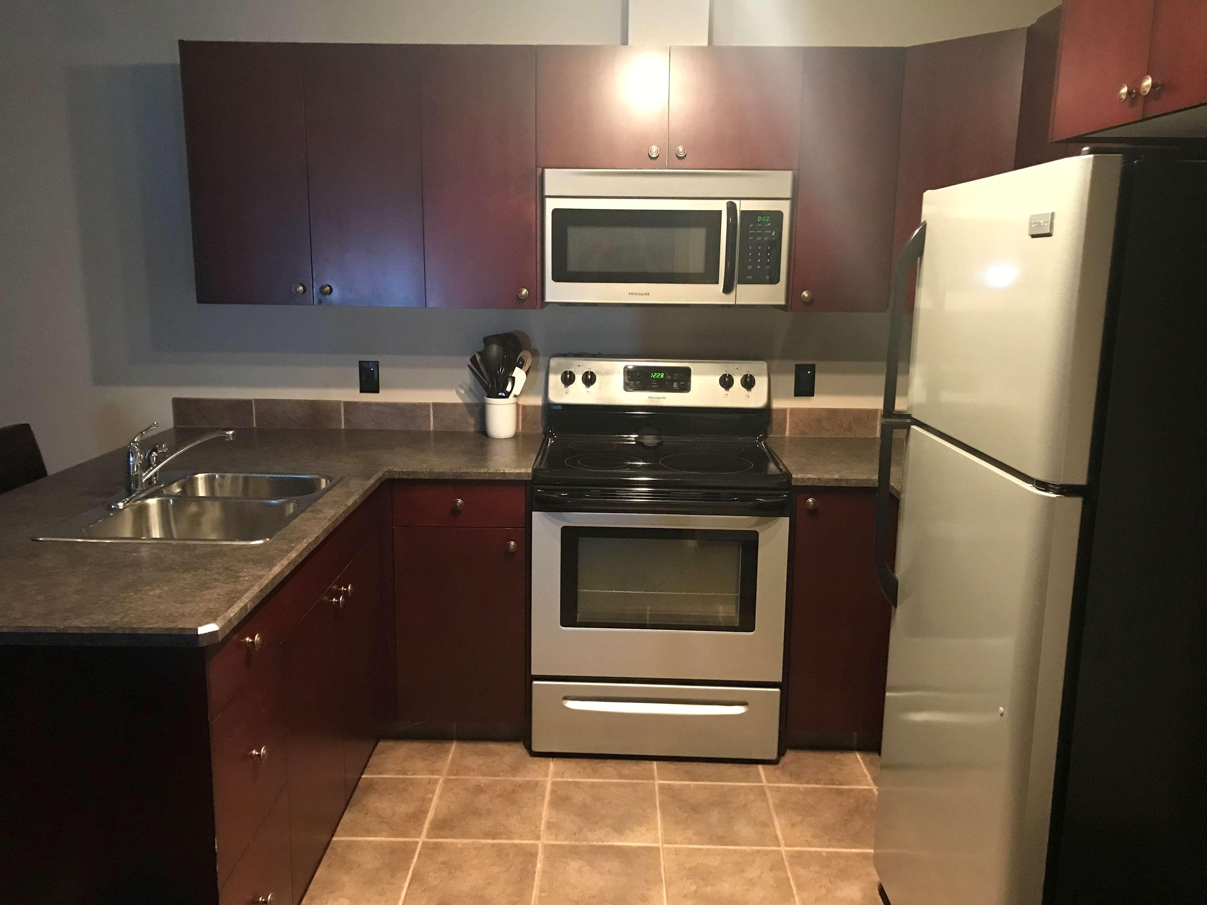 Suite Queen Bed Non Smoking