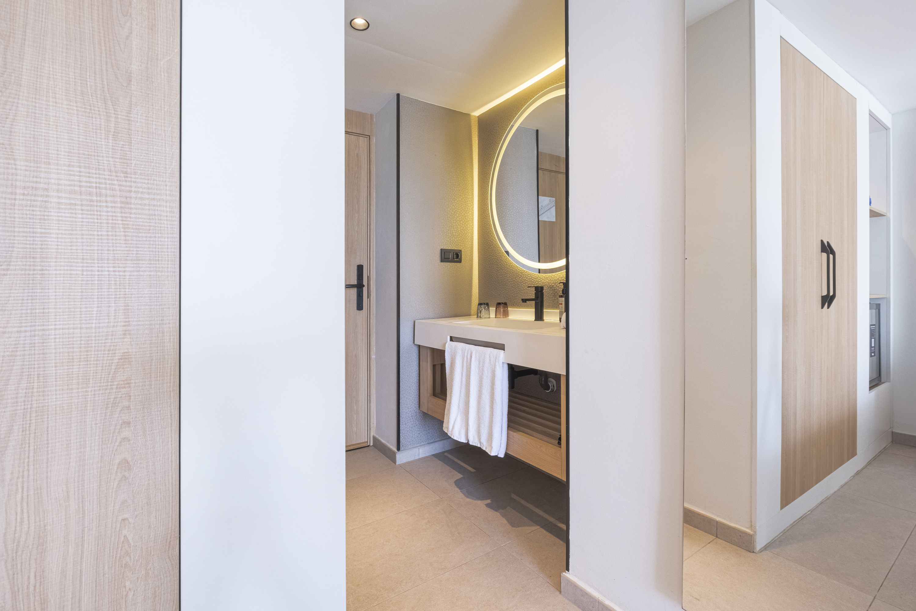 Double Single Capacity 1