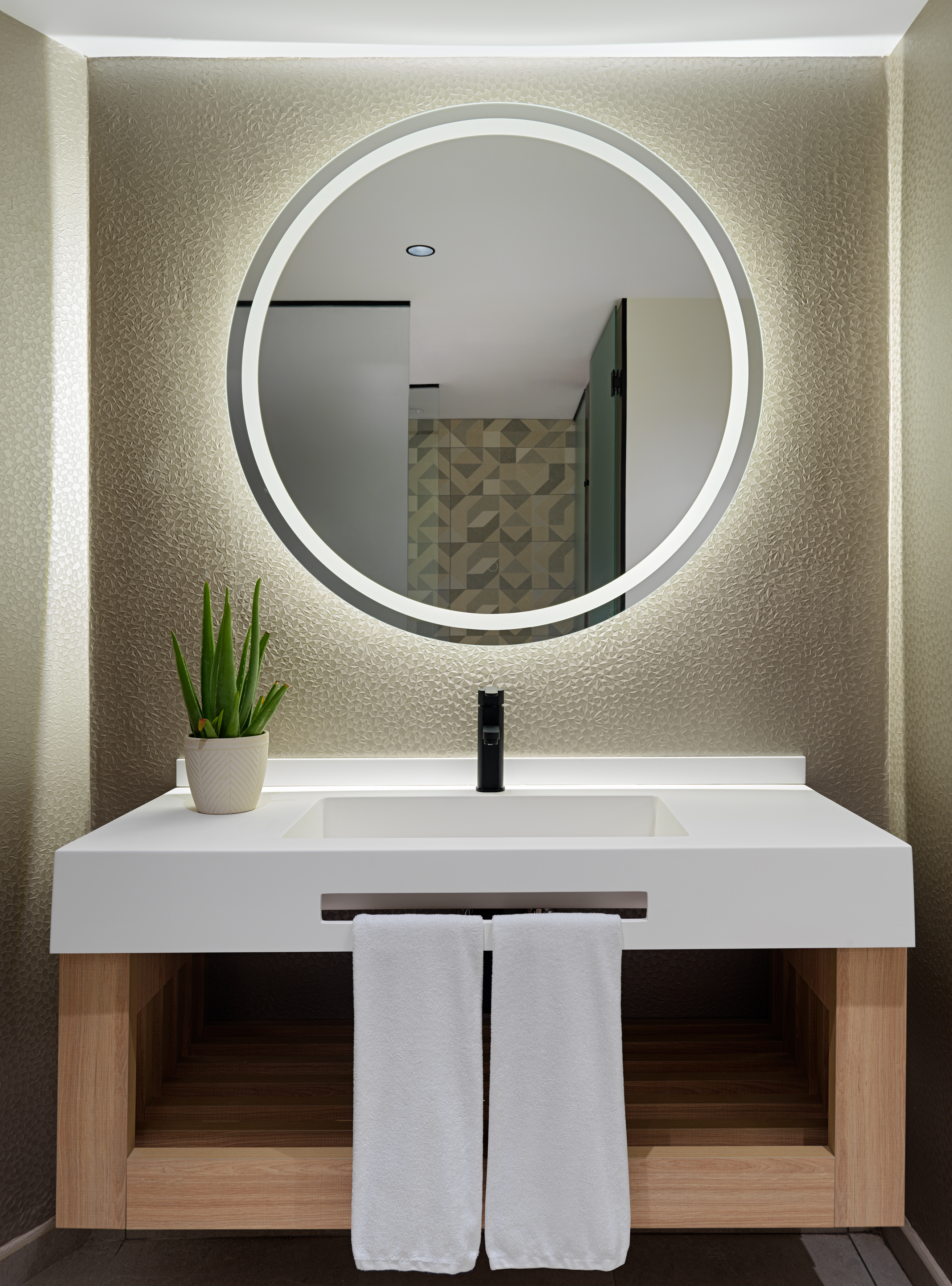 Double or Twin Standard