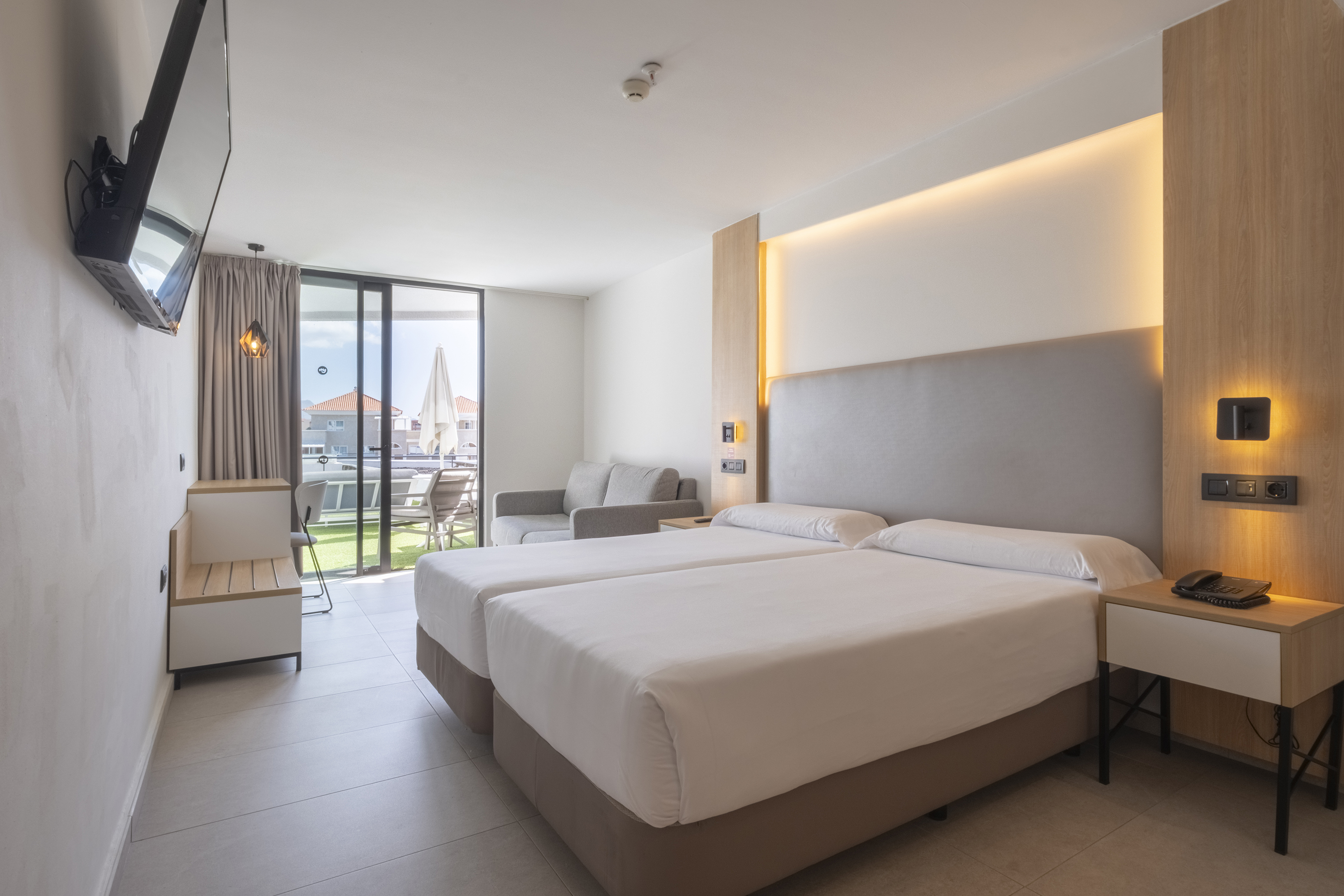 Double or Twin Capacity 2