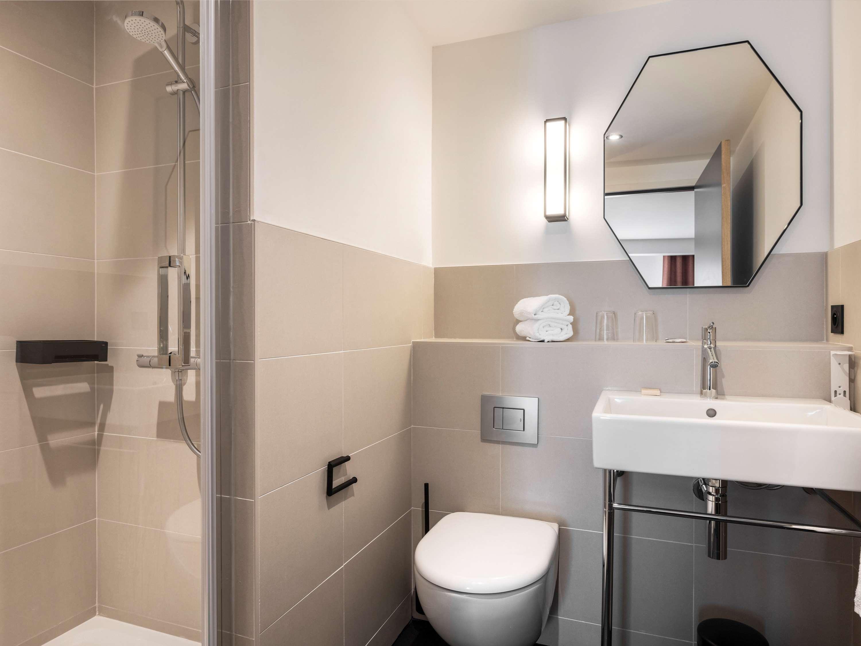 Double Single Classic