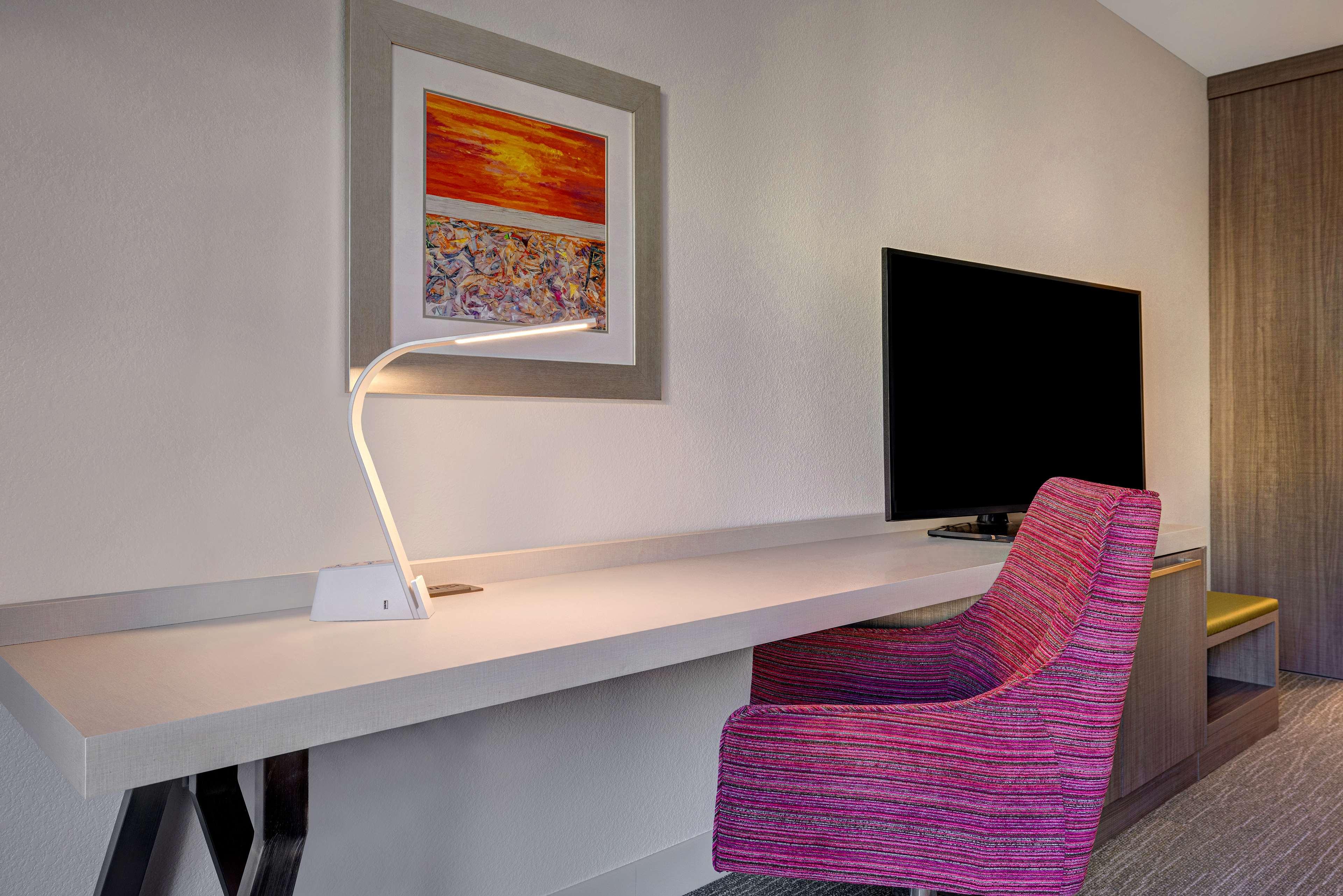 Double Accessible with Views