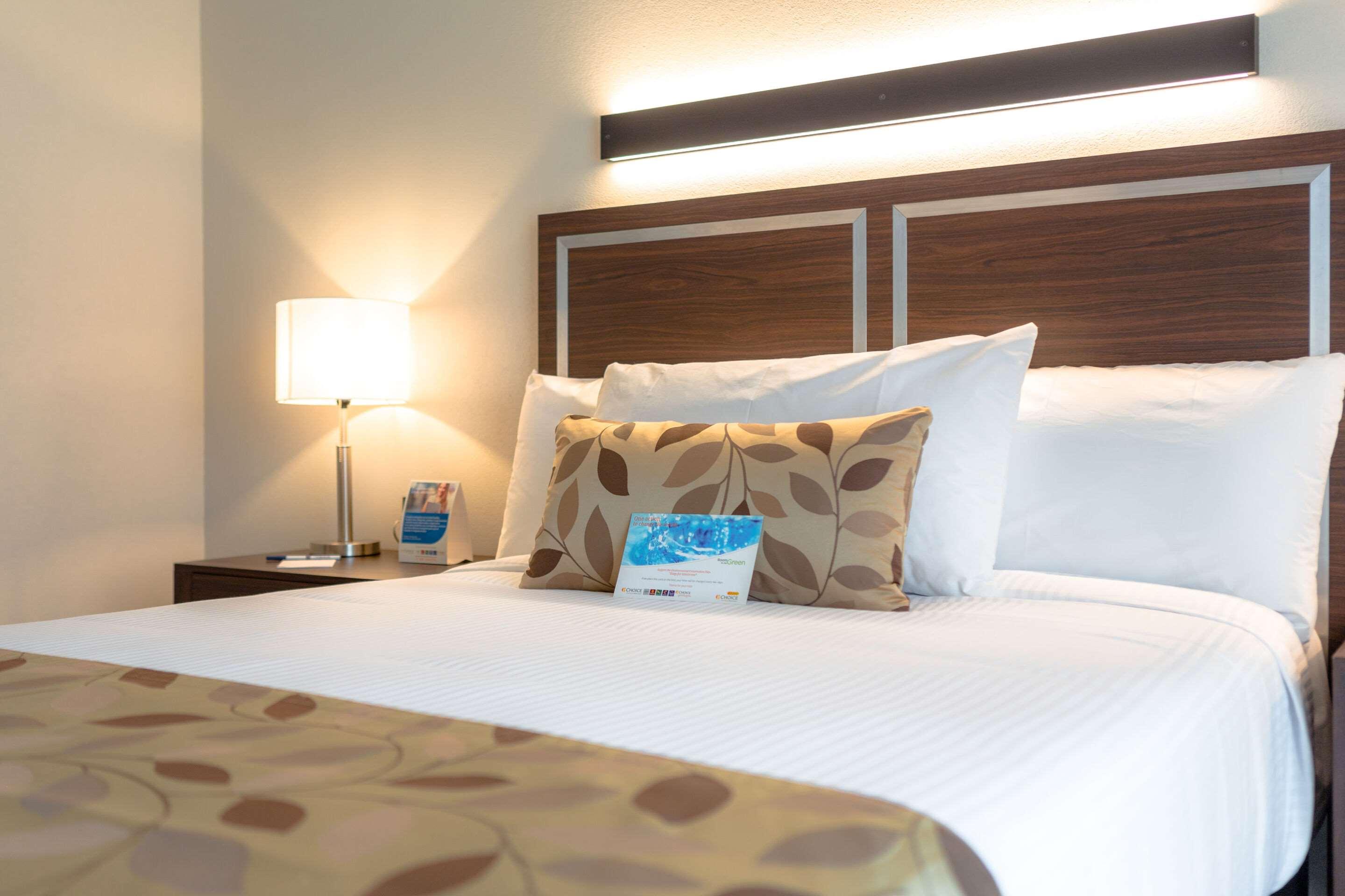 Double Queen Size Bed