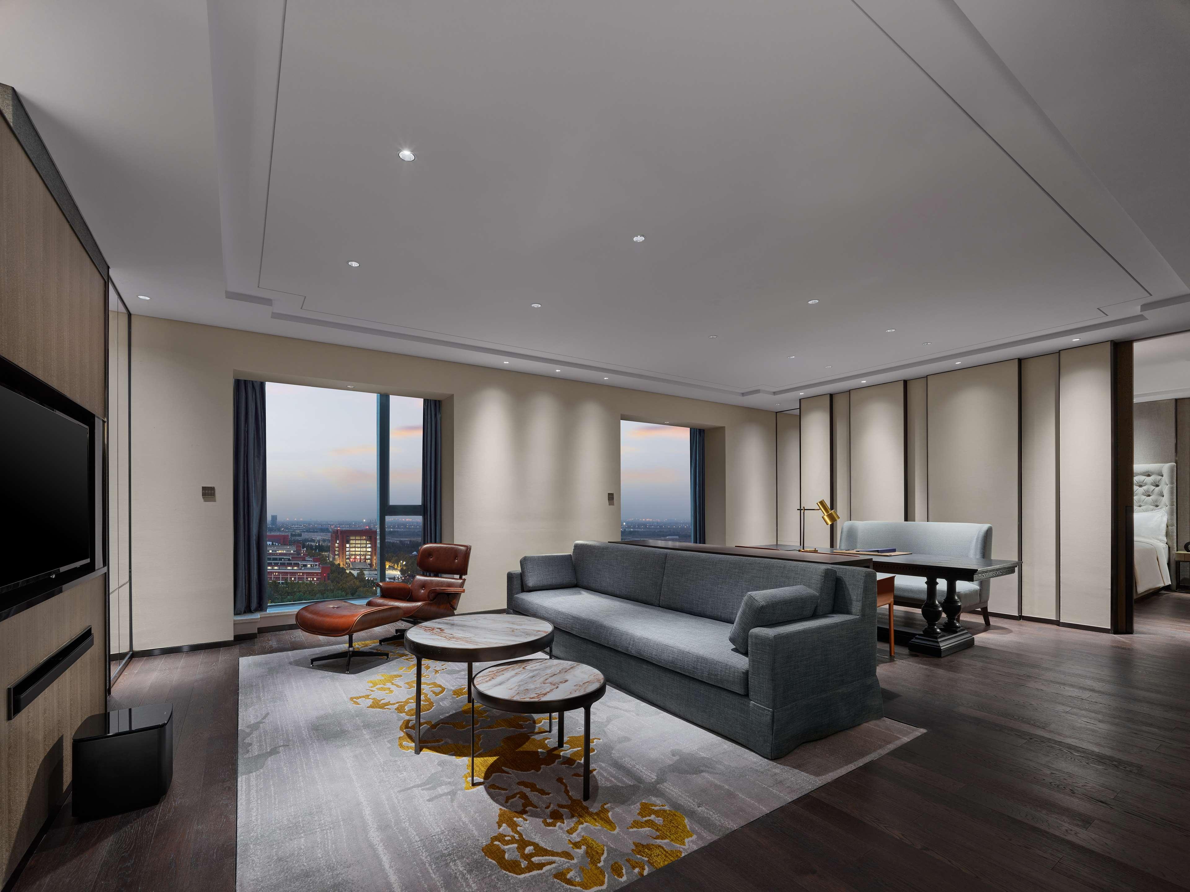 Suite Premium King Bed