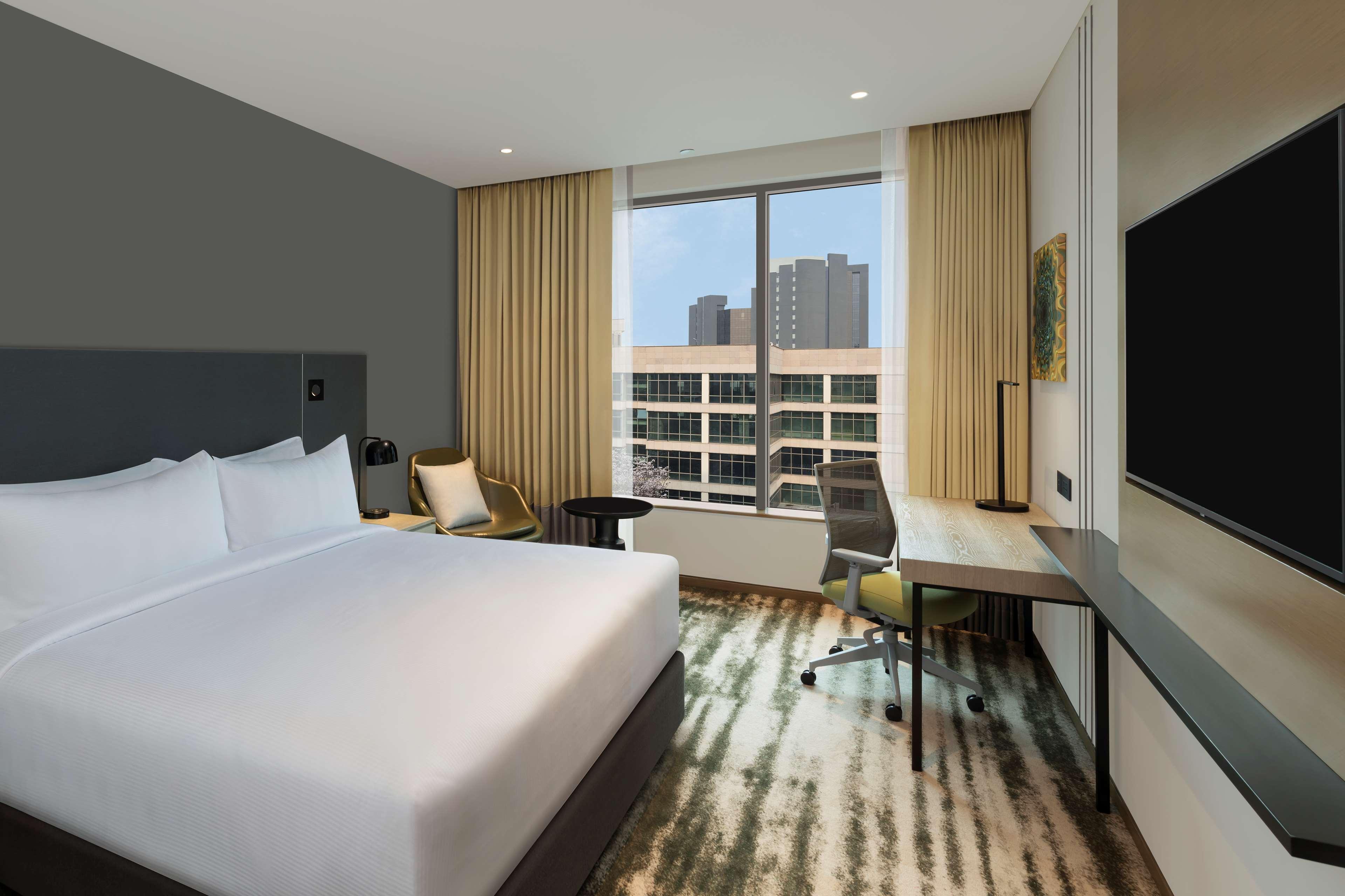 Double Accessible King Size Bed