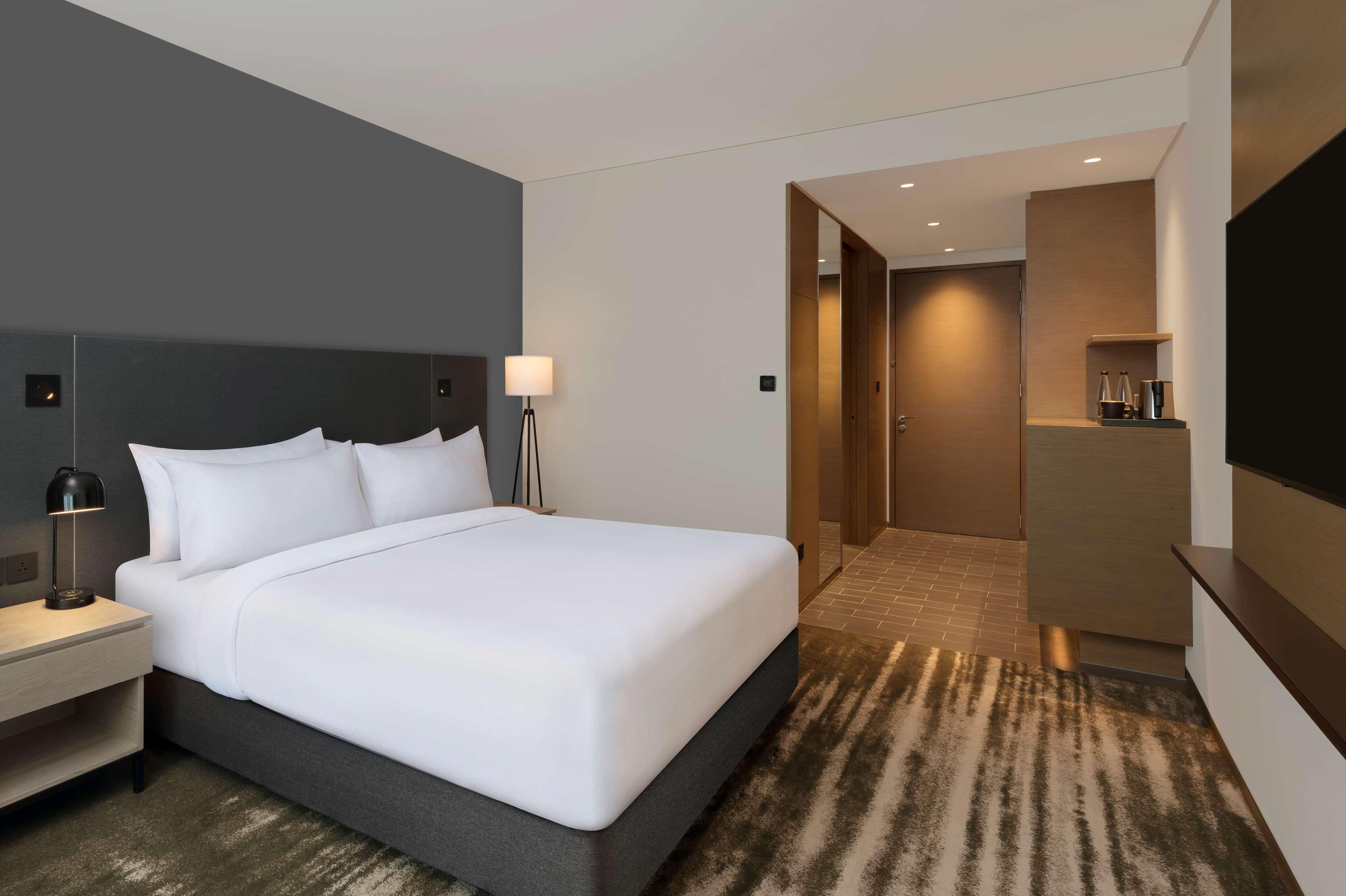 Double Superior King Bed