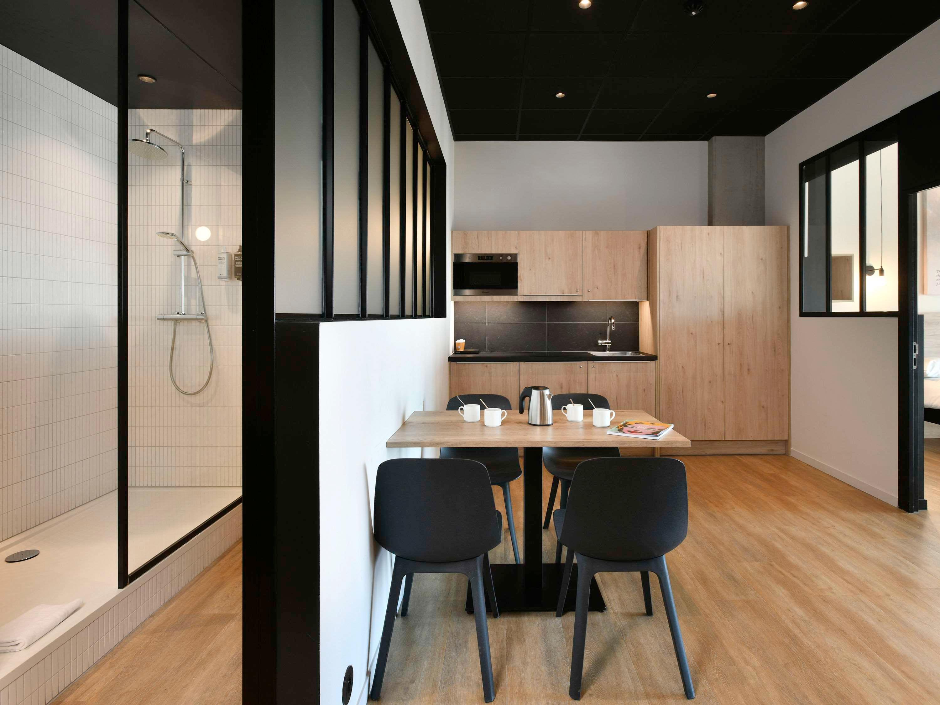 Apartment with Balcony