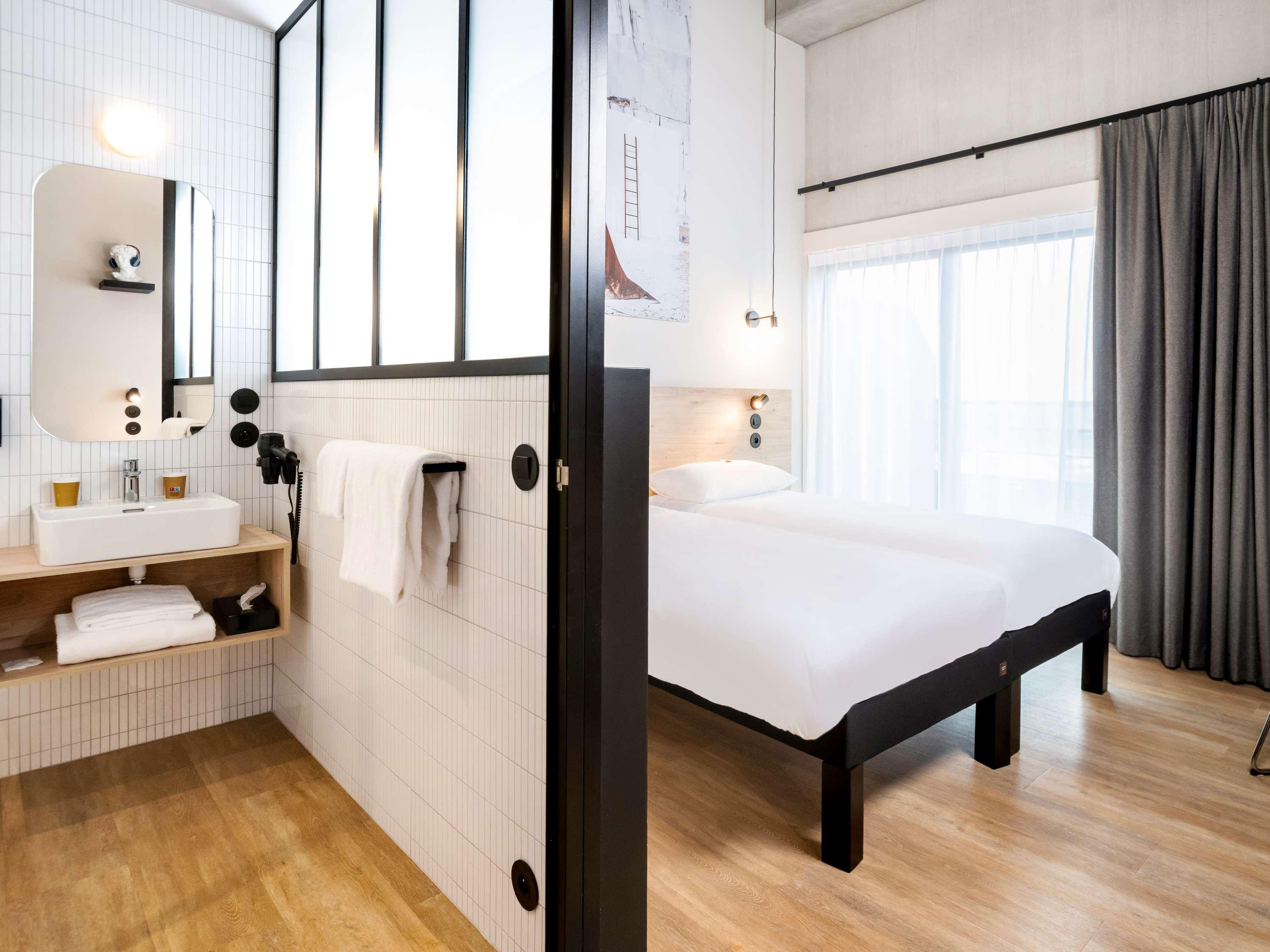 Twin Superior with Balcony