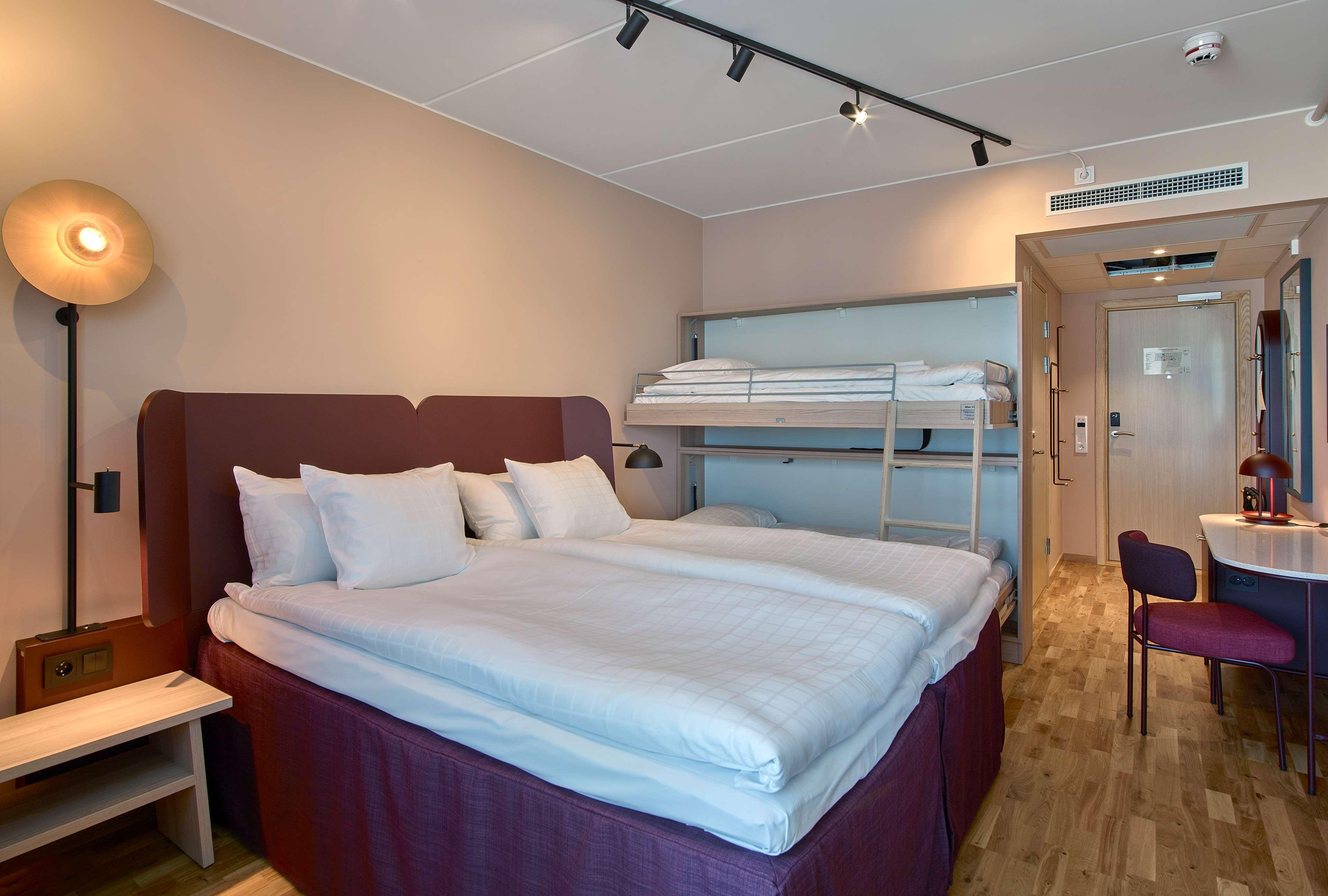 Family Room Standard