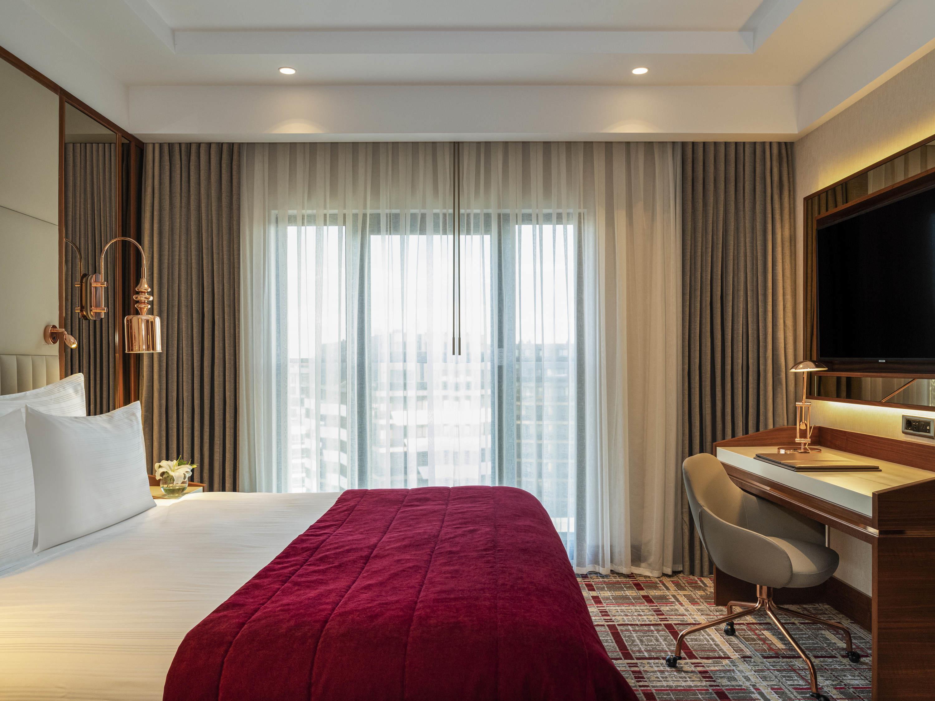 Double Connecting Room