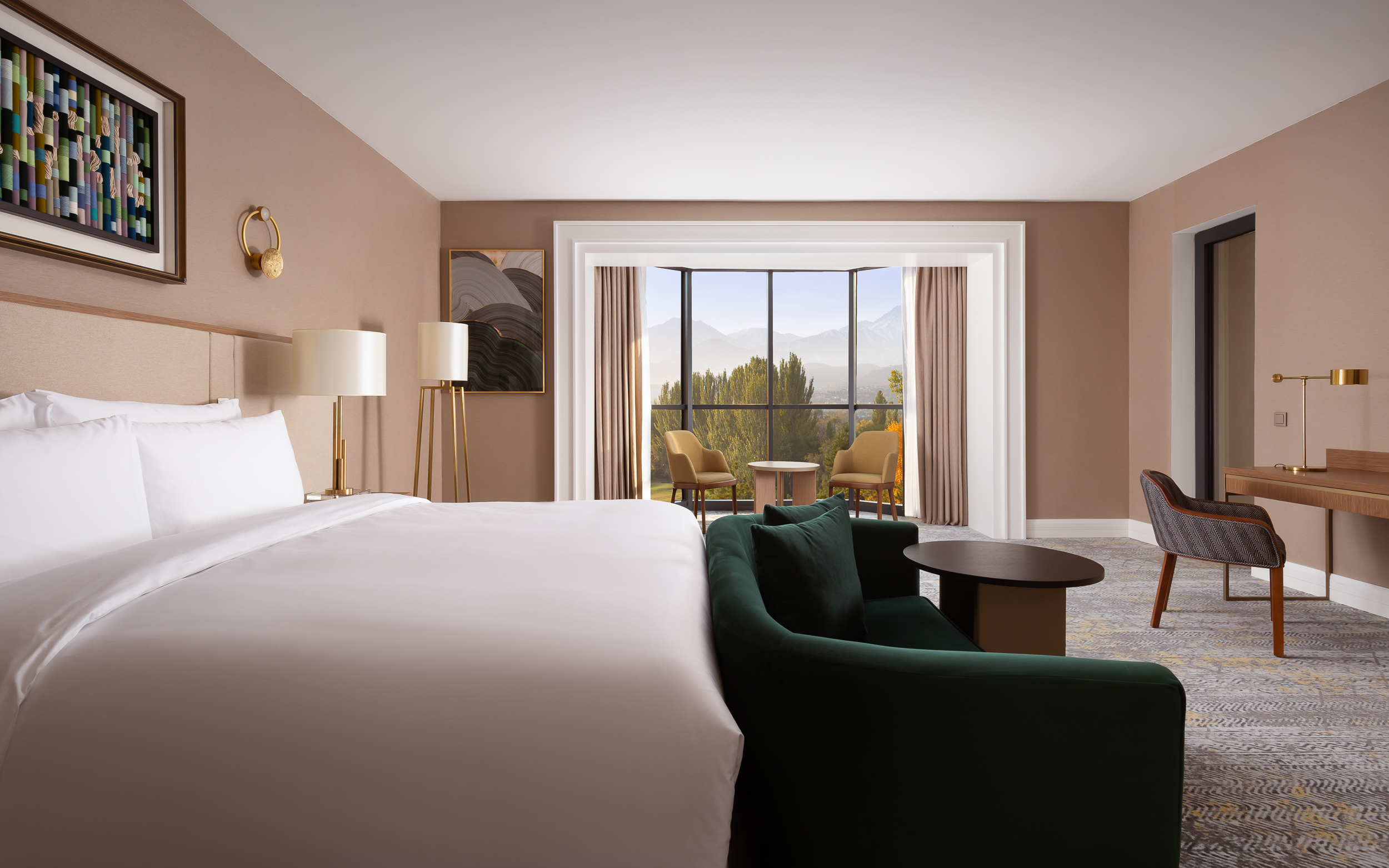 Junior Suite Executive Mountain View