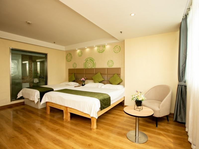 Family Room Standard