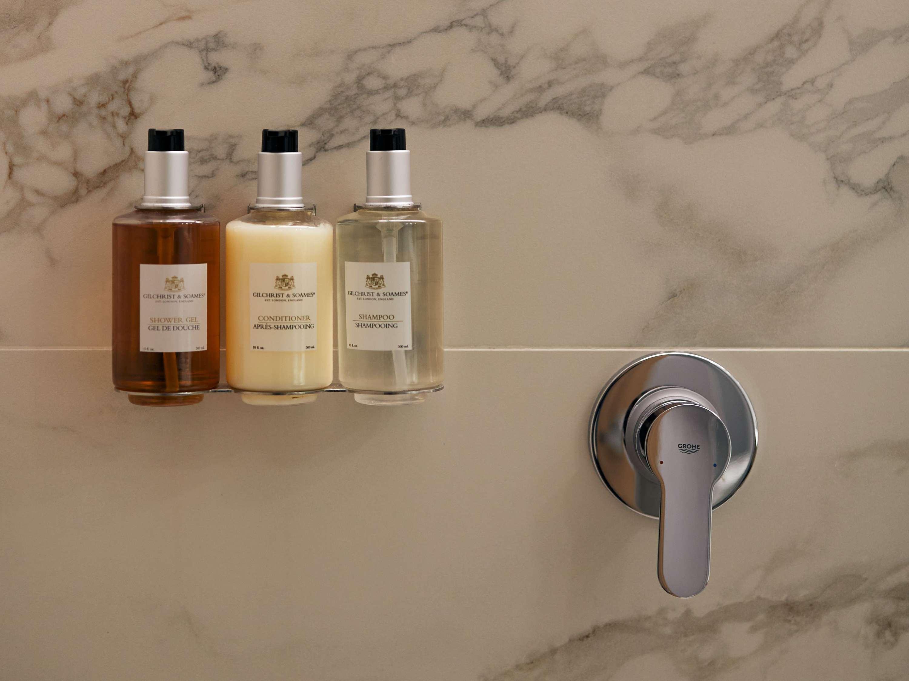 Double Deluxe Two Double Beds