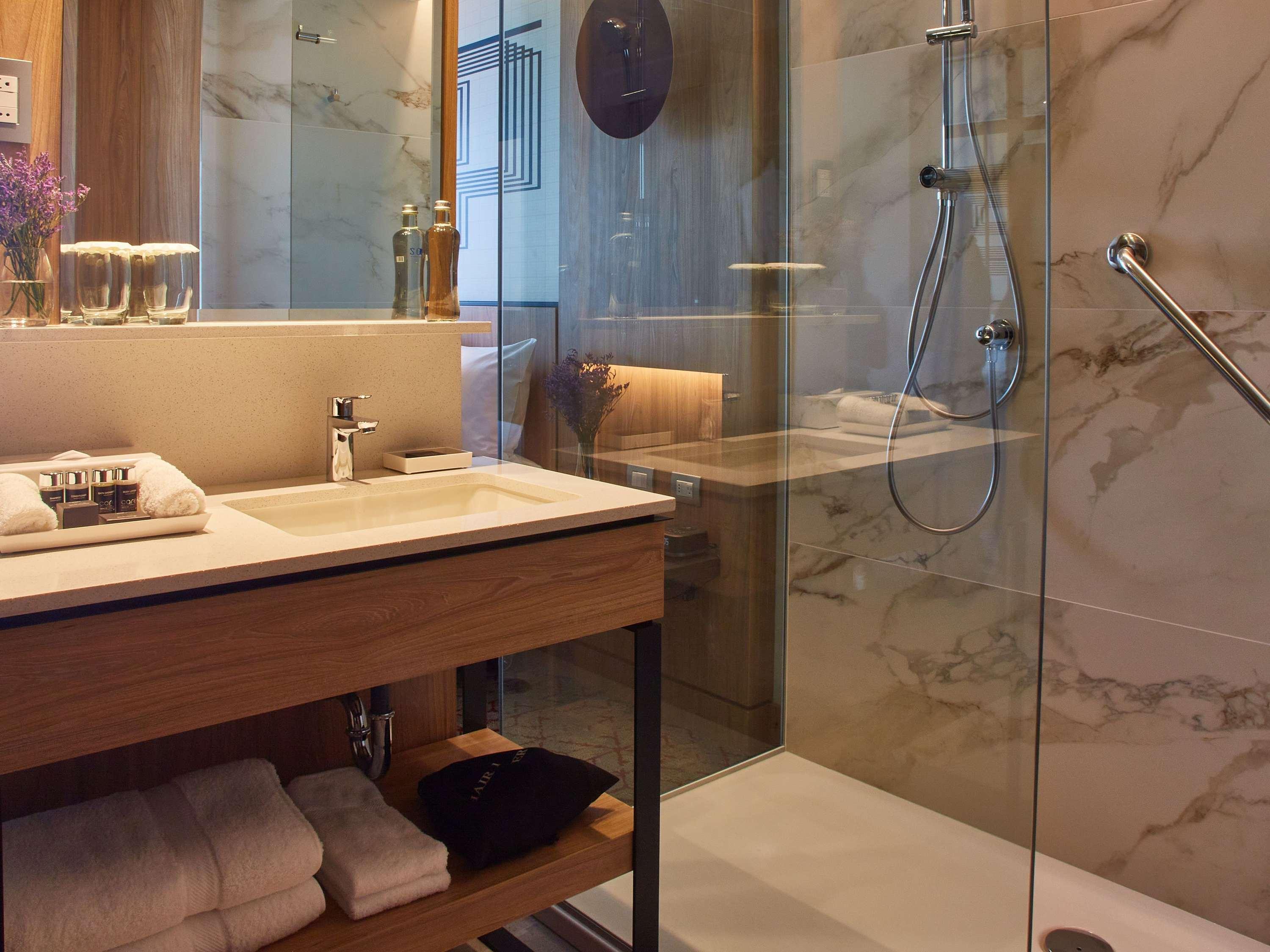 Double Superior King Bed