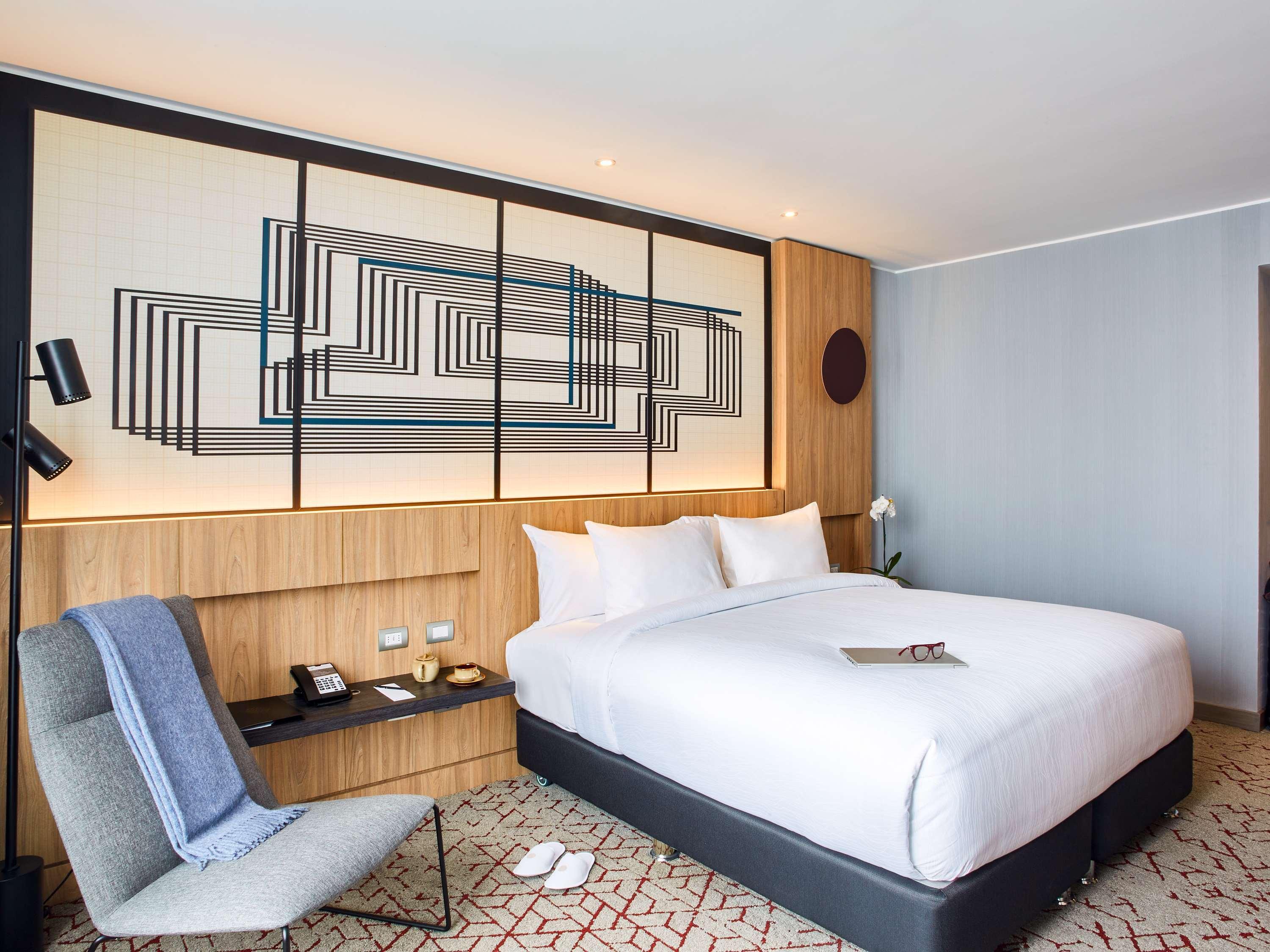 Double Deluxe Premium