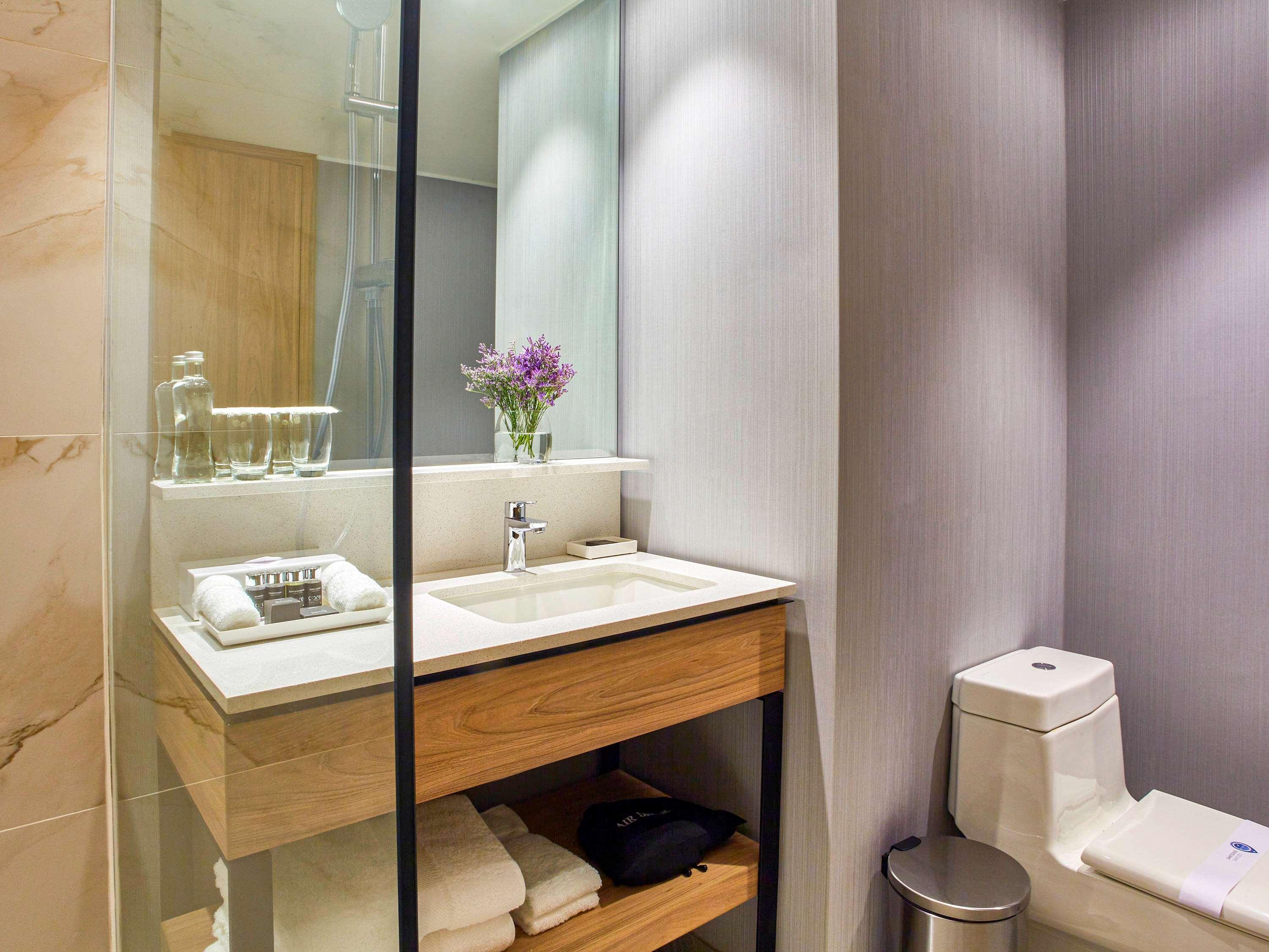 Double Deluxe King Bed