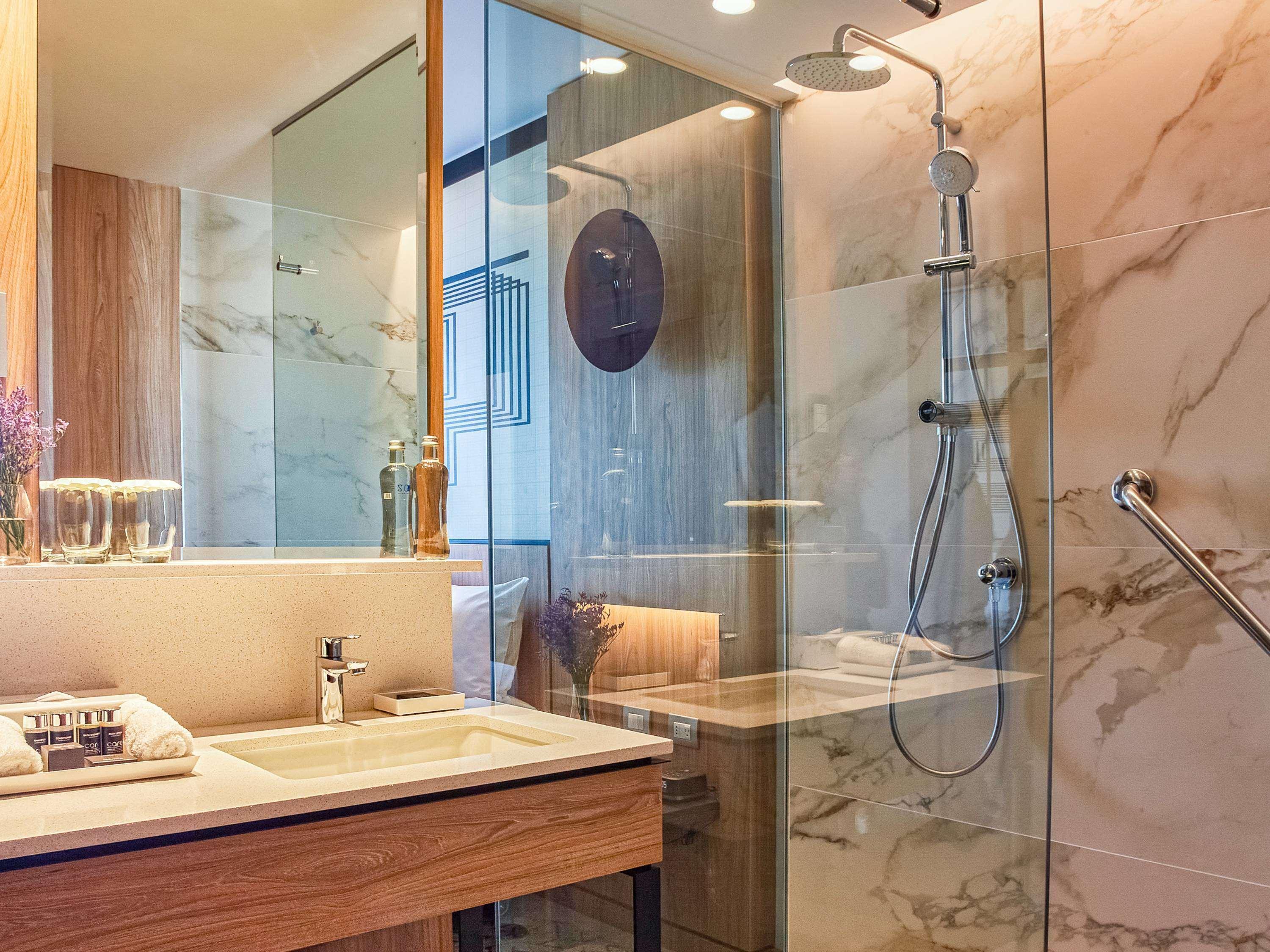 Double Superior King Bed