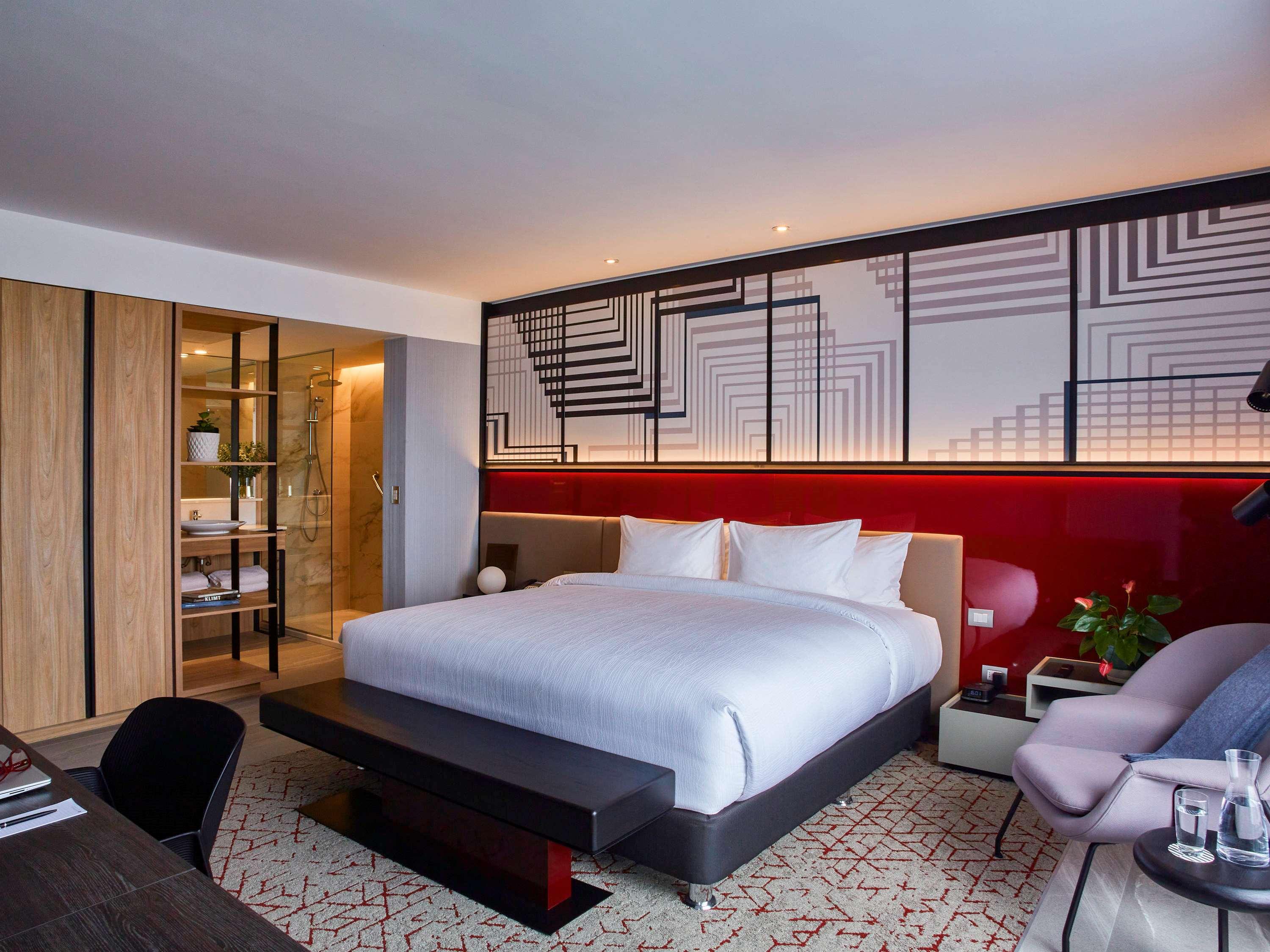 Suite Executive King Bed