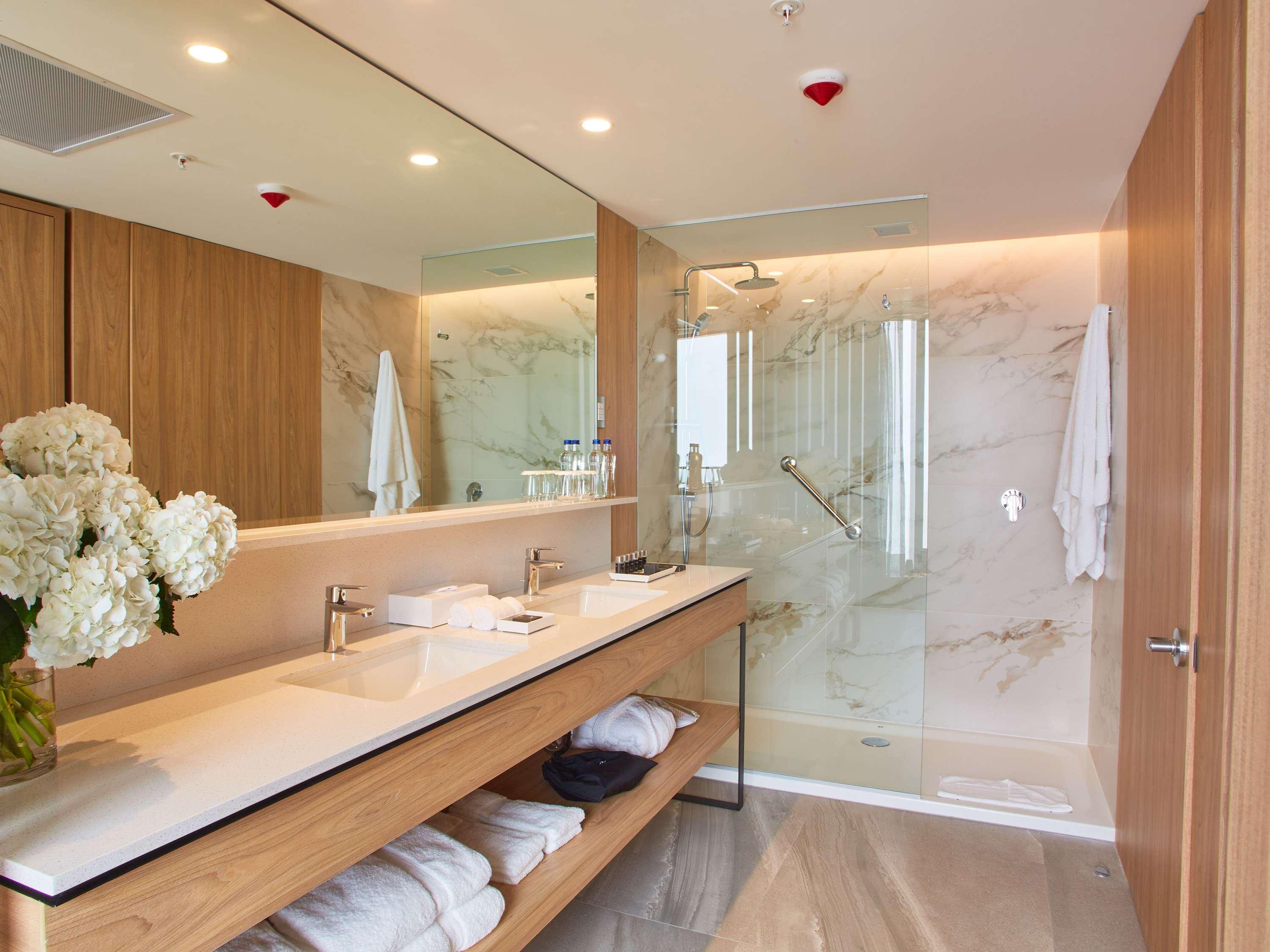 Junior Suite King Size Bed