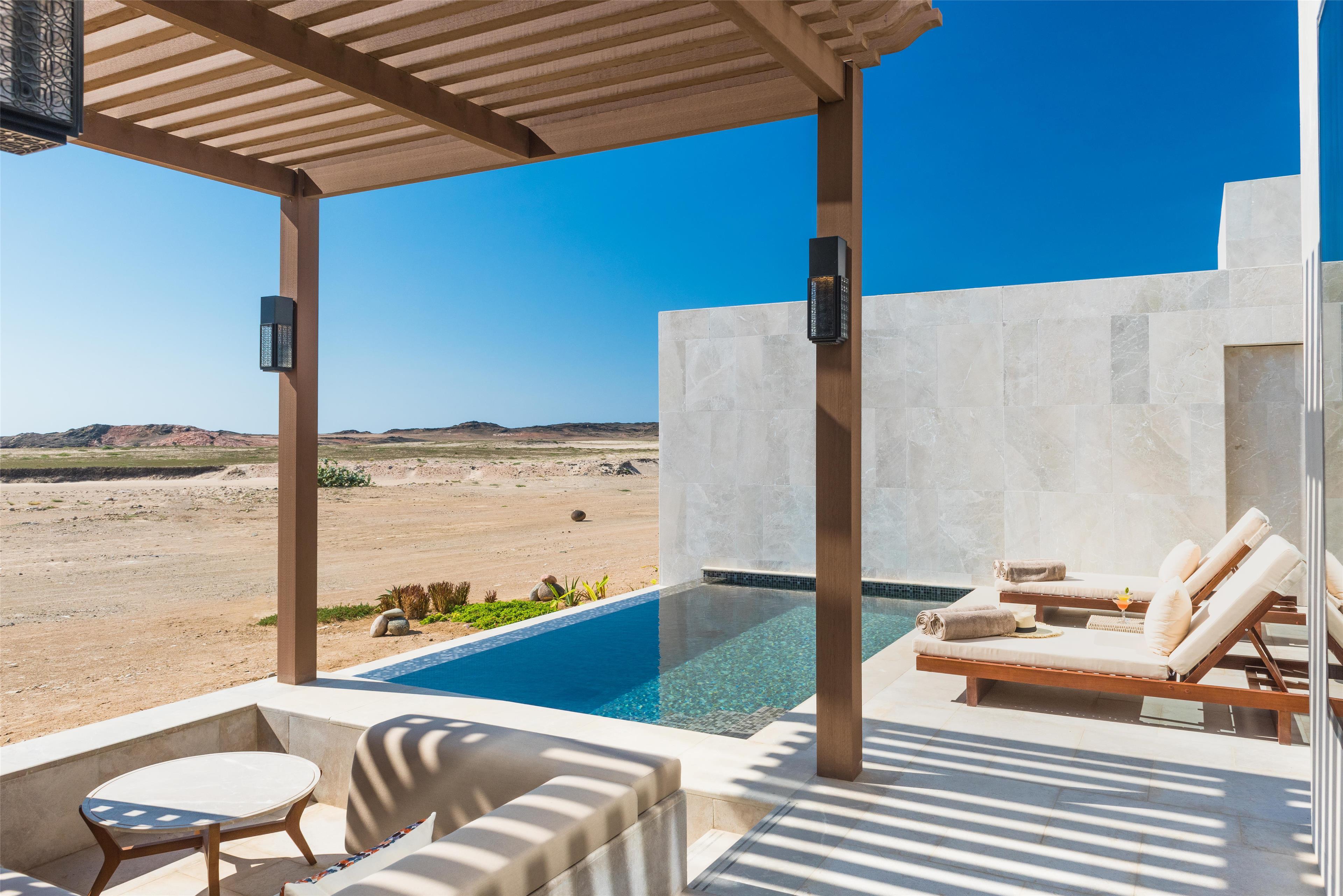 Villa Deluxe King Bed