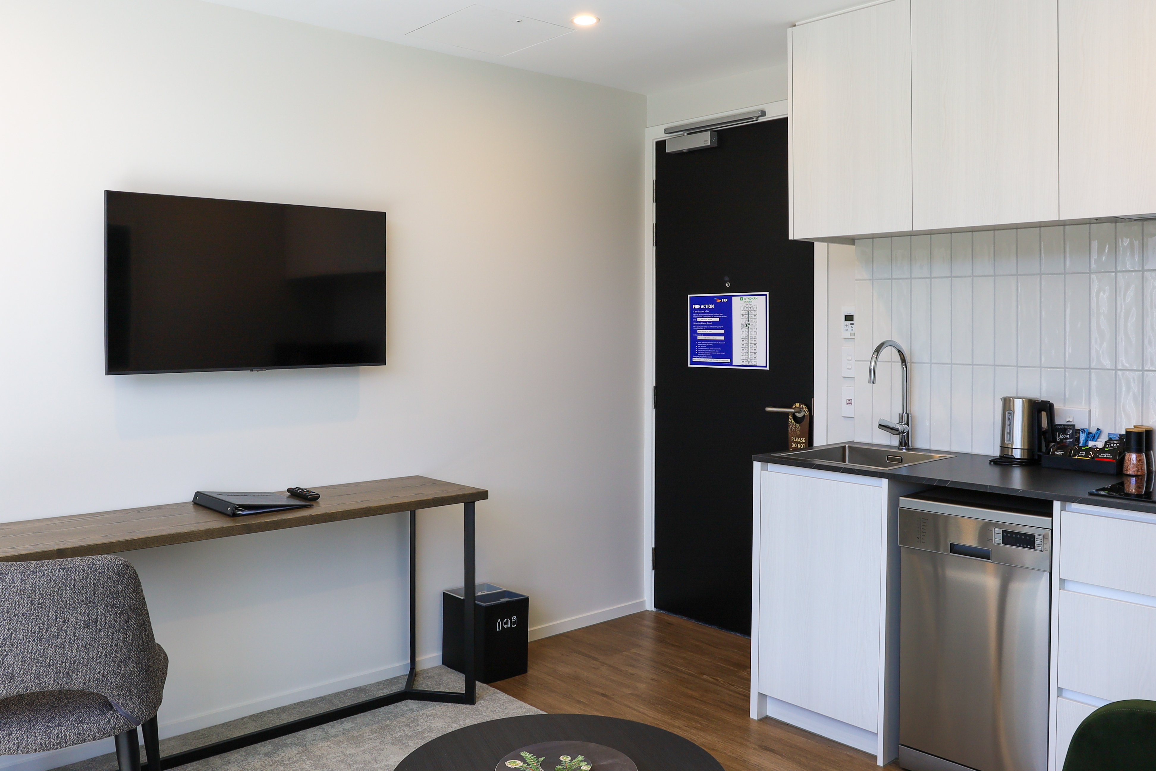 Suite King Bed One Bedroom 