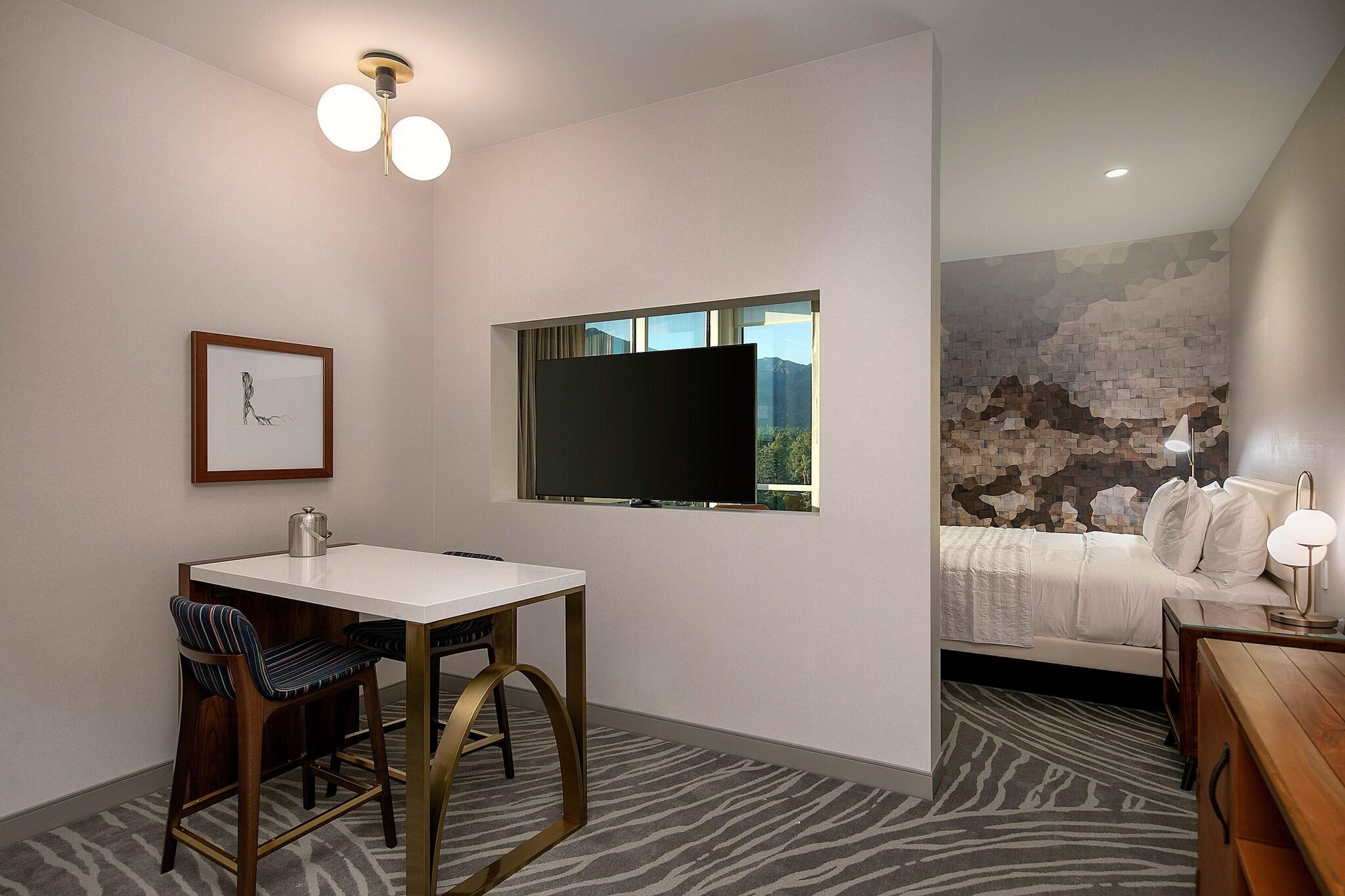 Suite King Bed One Bedroom 