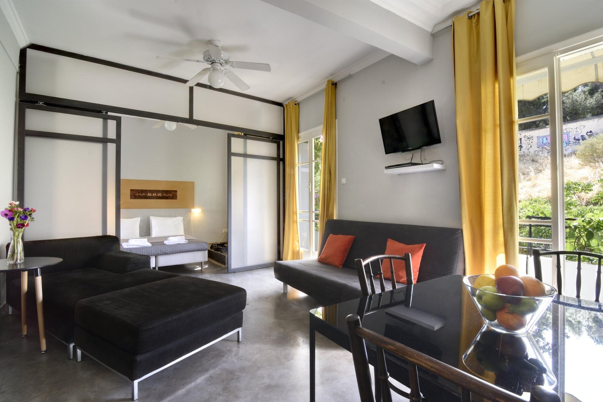 Apartment with Balcony with Views