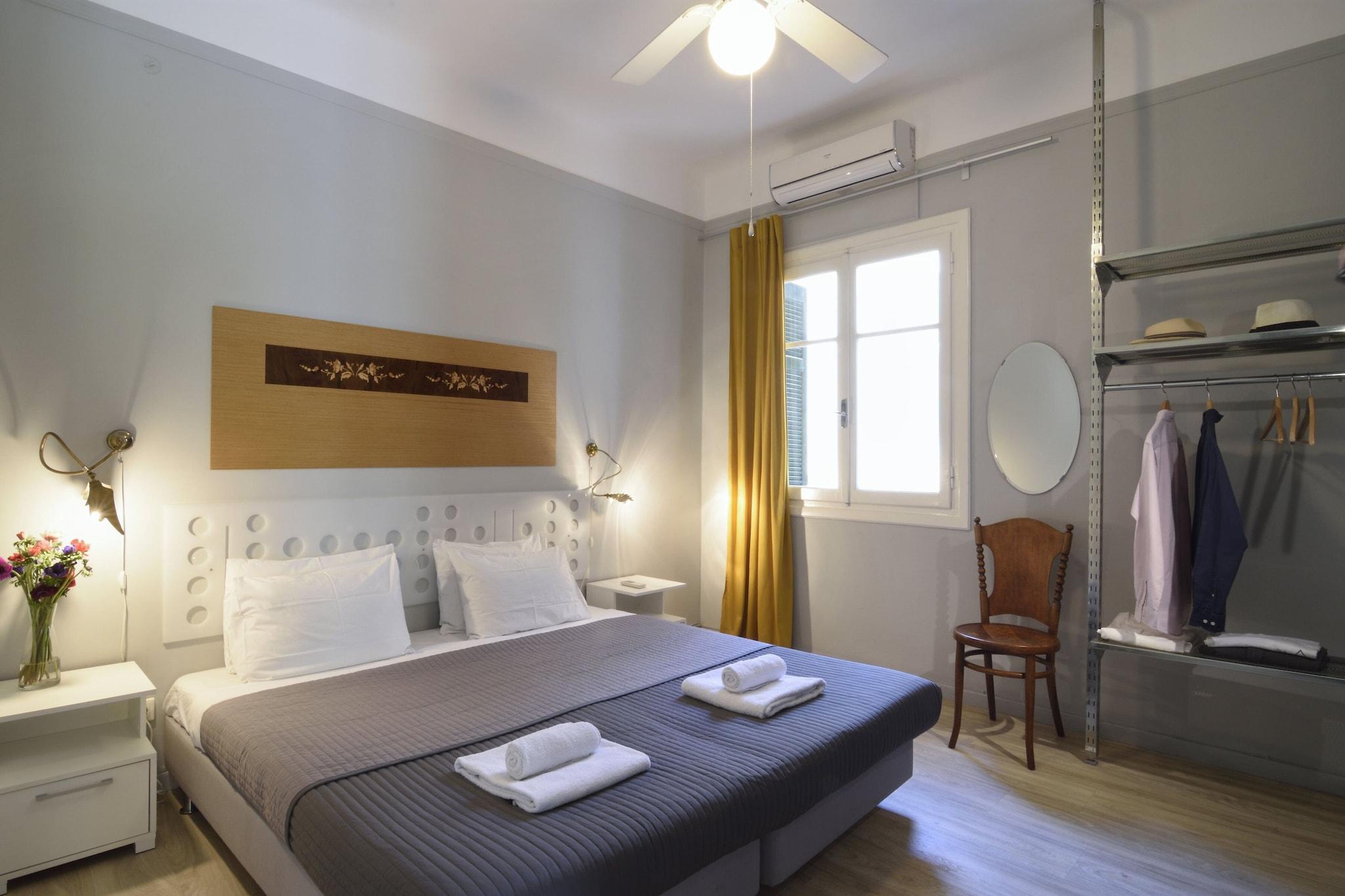 Apartment with Balcony with Views