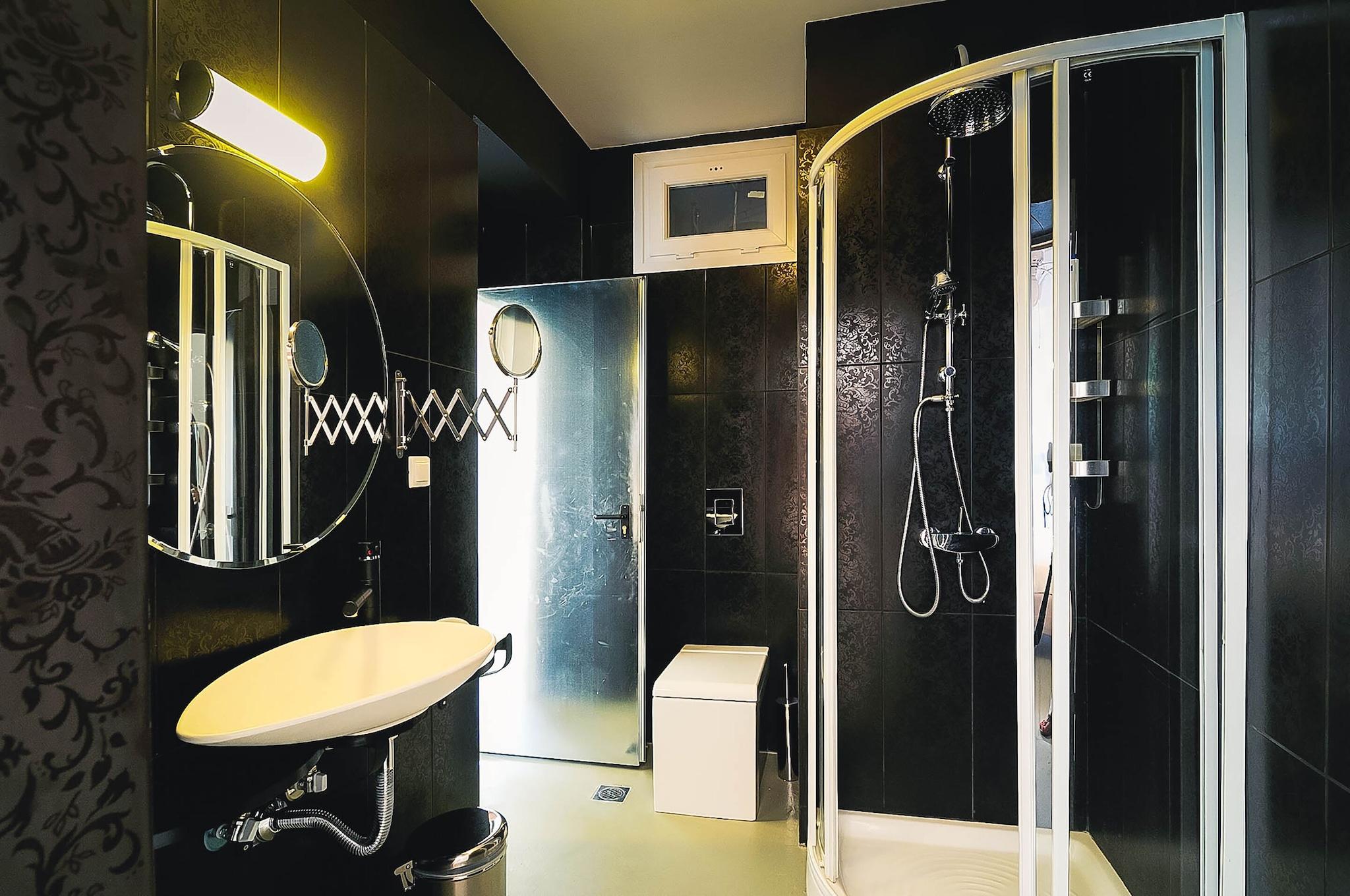 Apartment with Views