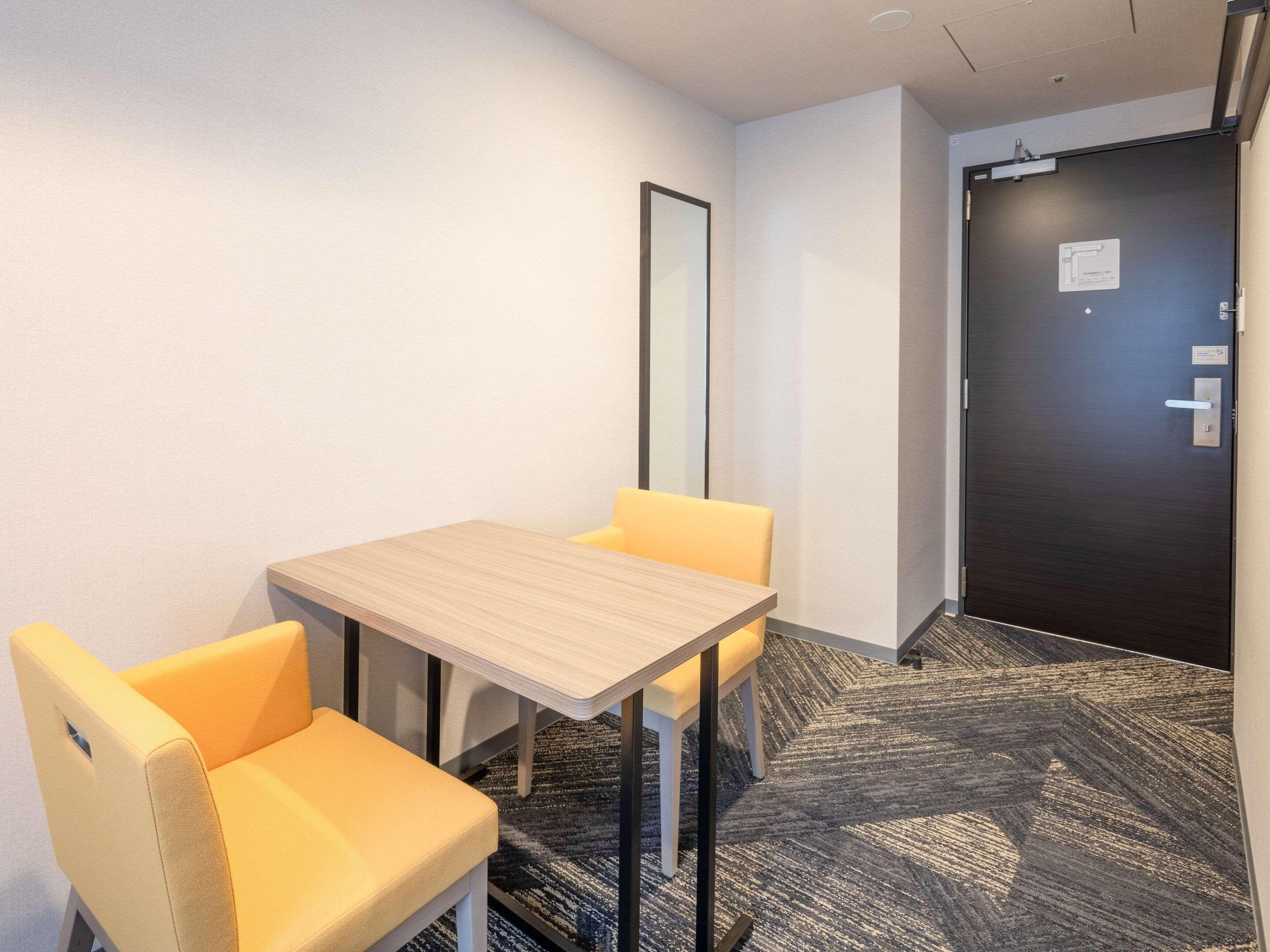 Double Queen Size Bed