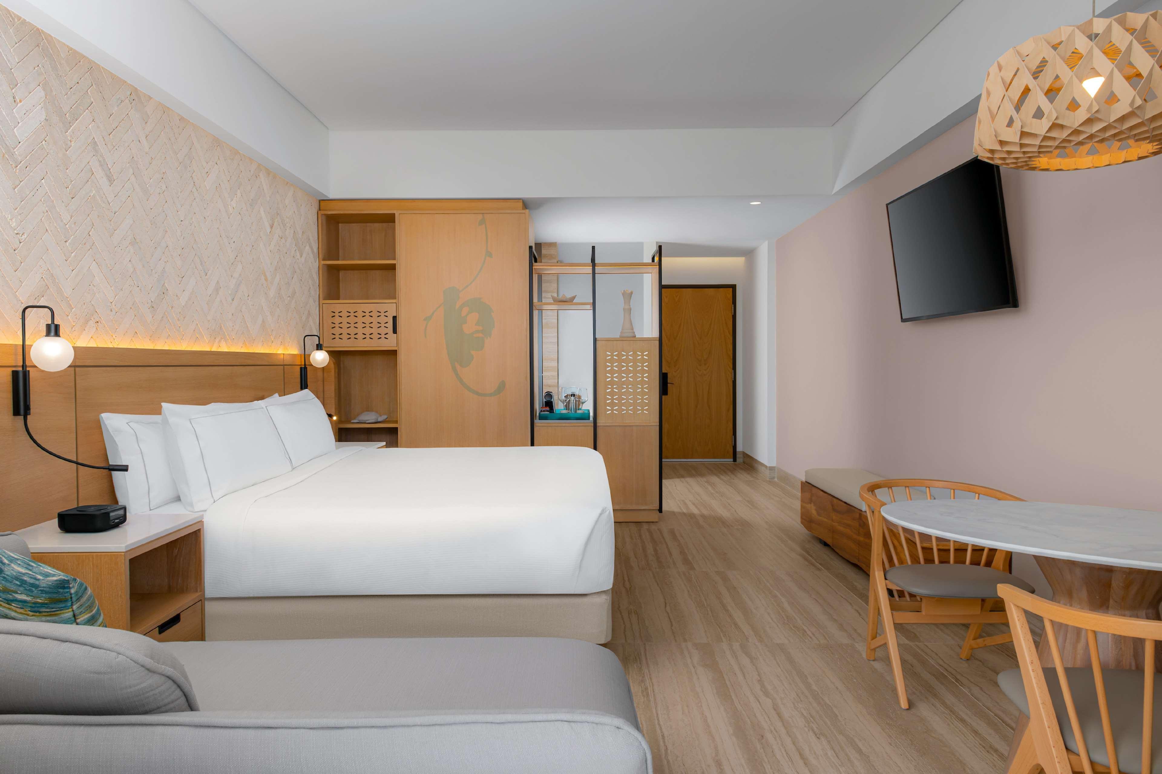 Double Ocean View King Bed