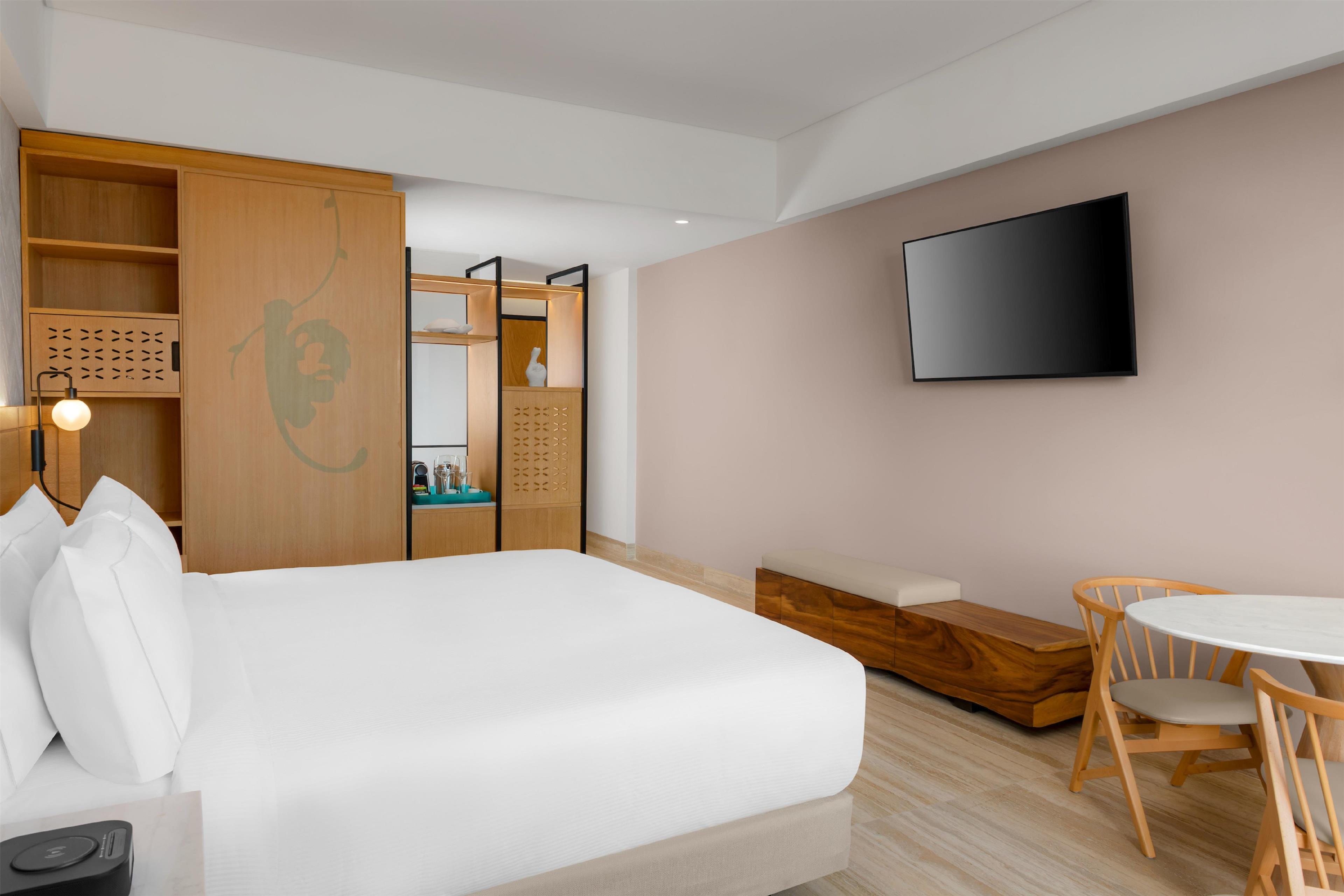 Double Accessible King Size Bed