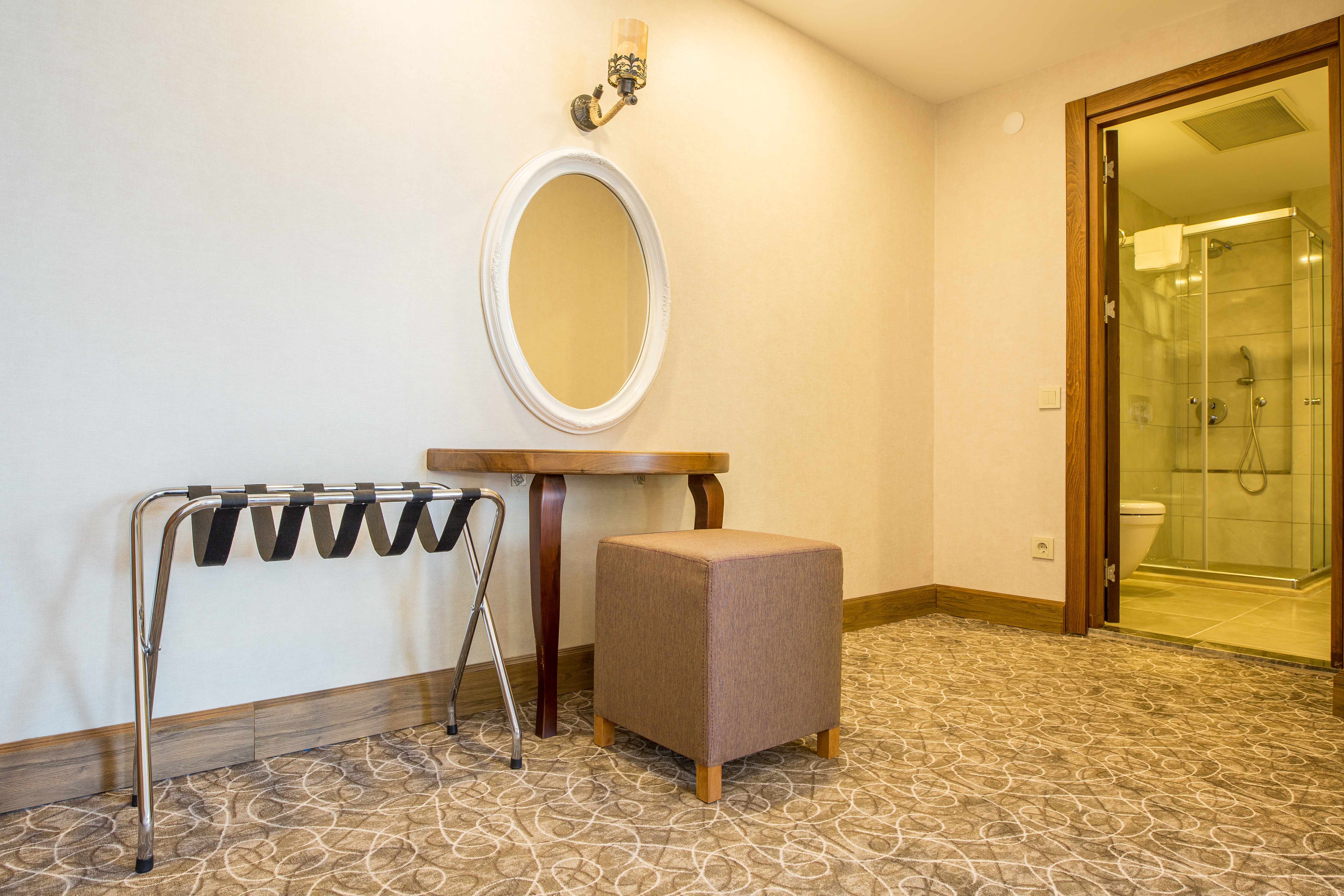 Suite King Bed with Jacuzzi