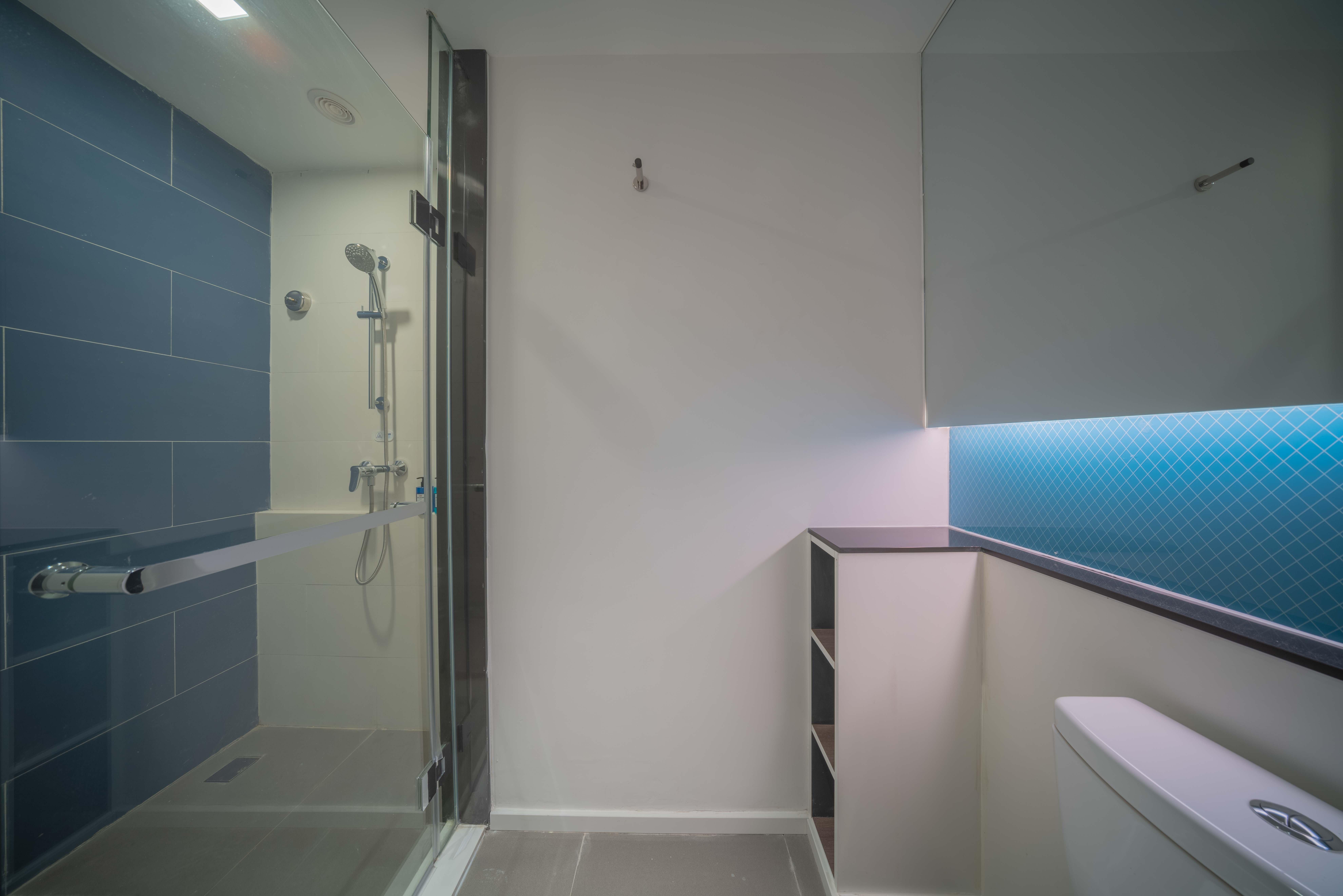 Double Accessible King Size Bed