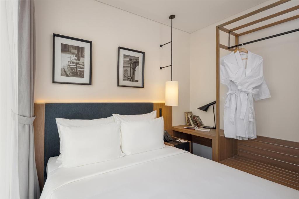 Suite Three Bedrooms