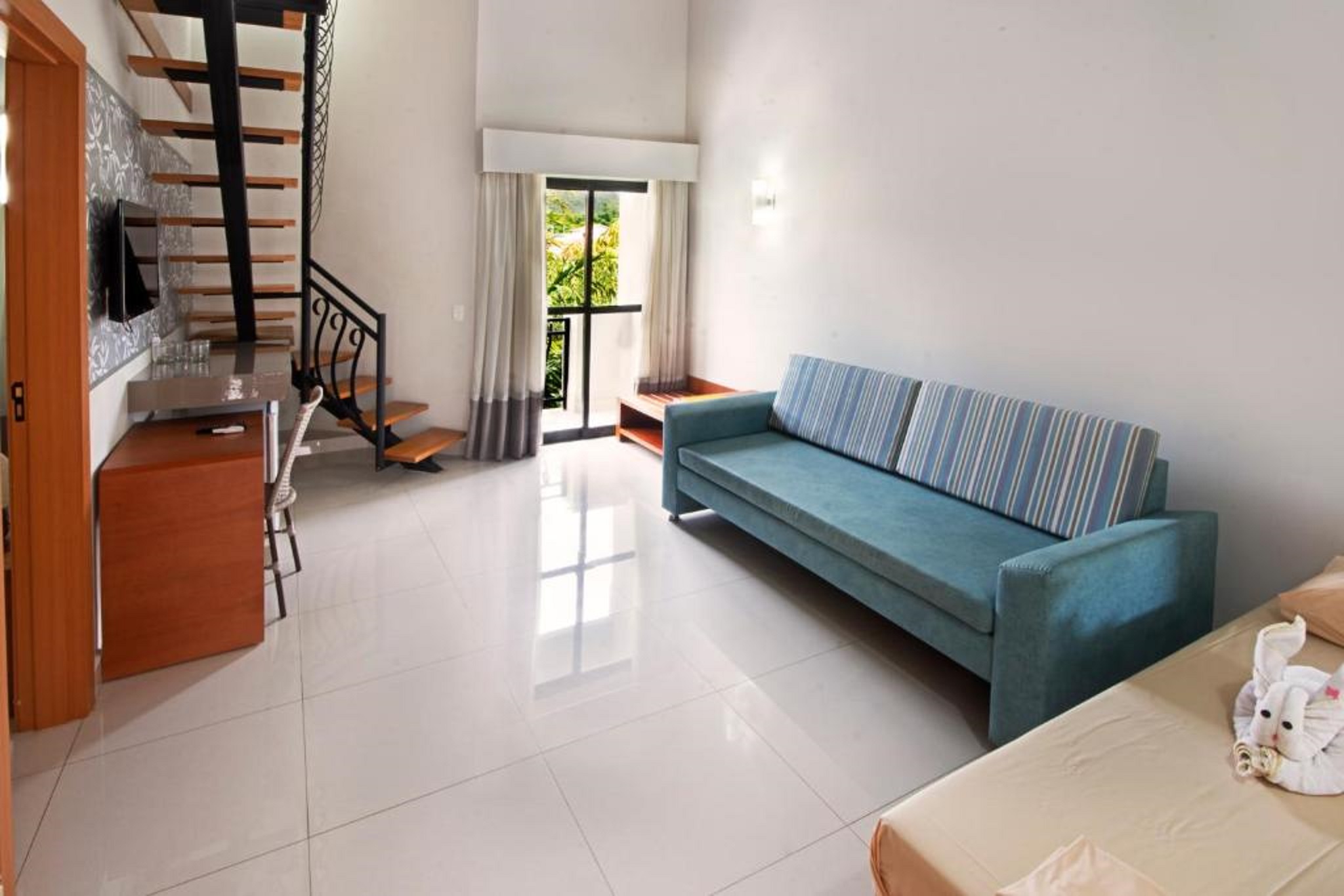 Family Room Capacity 1