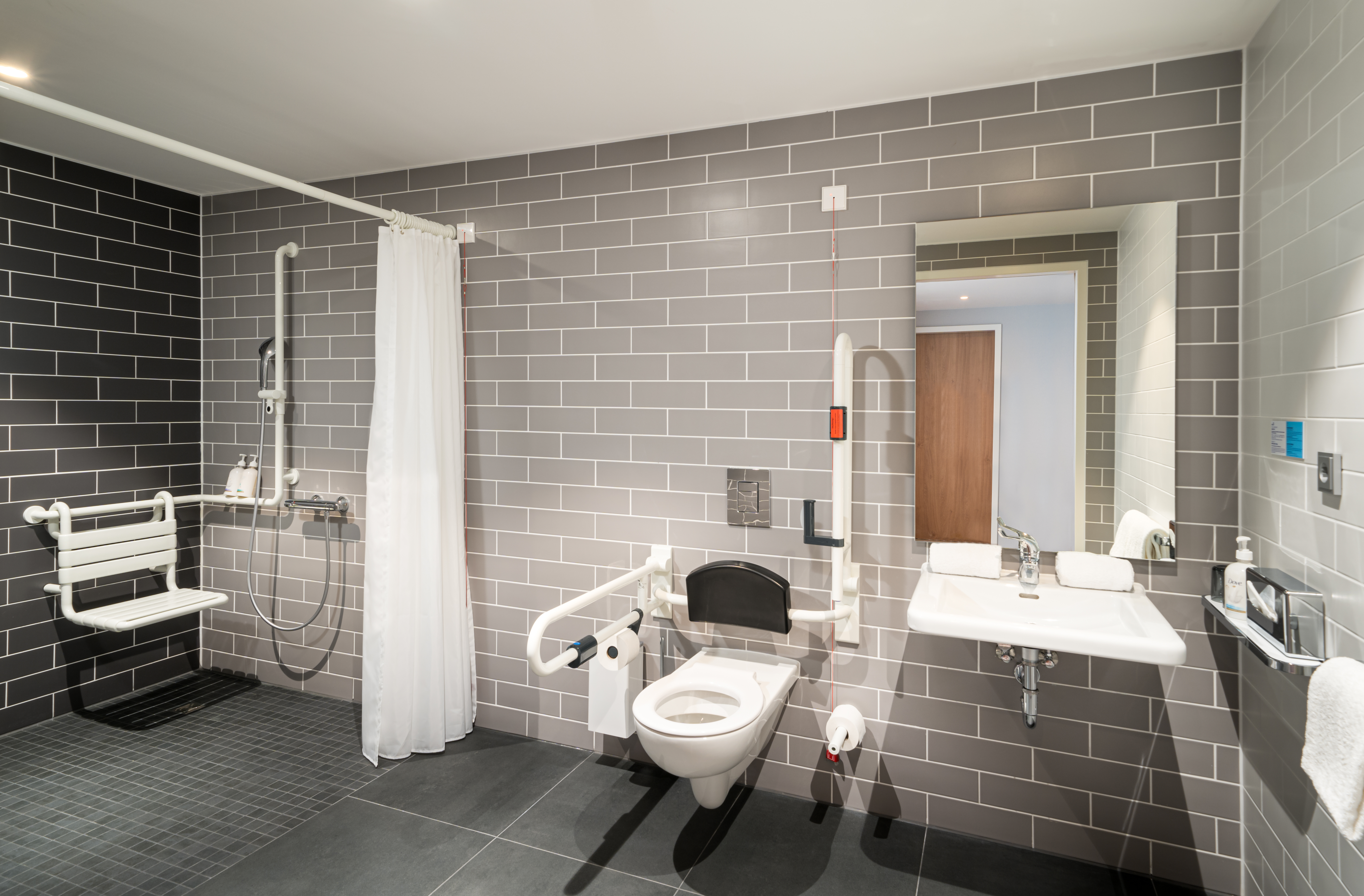 Double Queen Size Bed