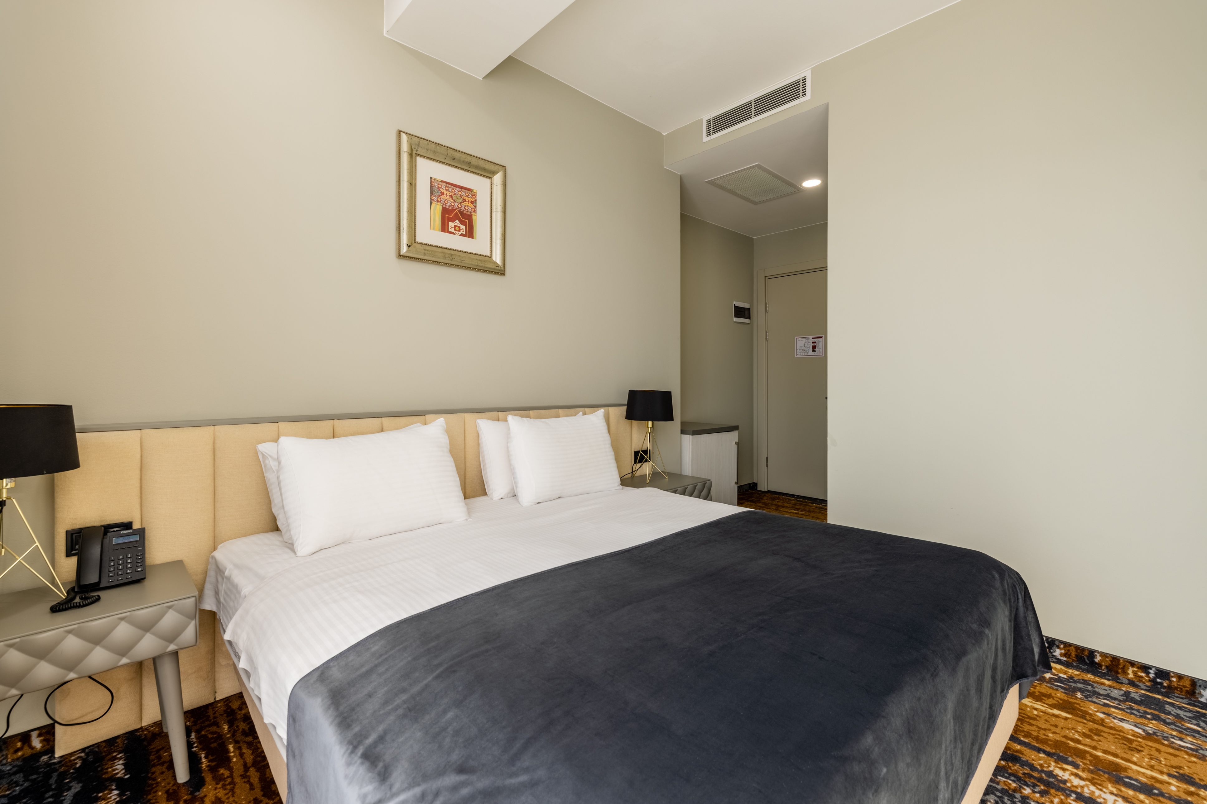 Double or Twin One Bedroom One Bathroom