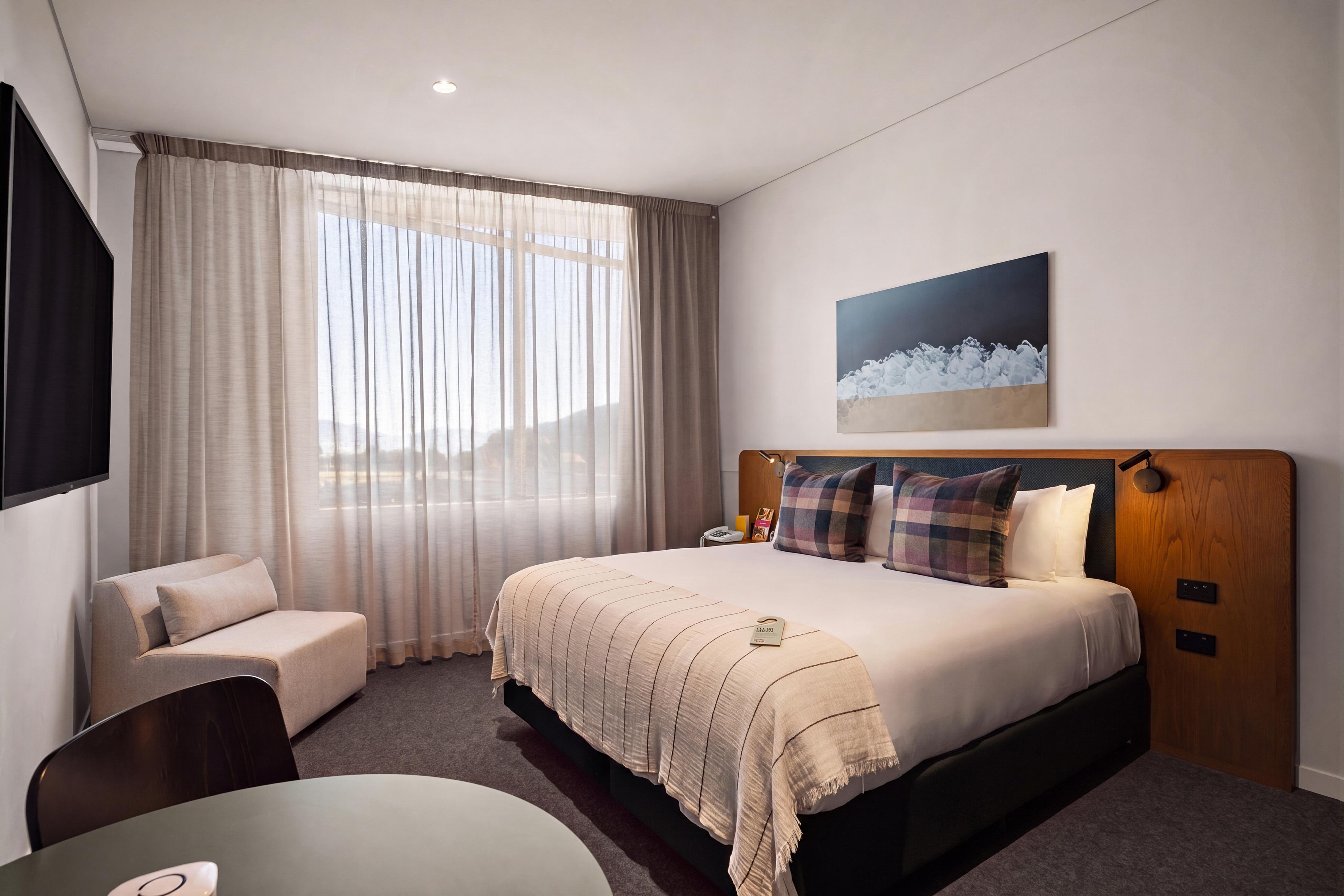 Double Accessible King Size Bed